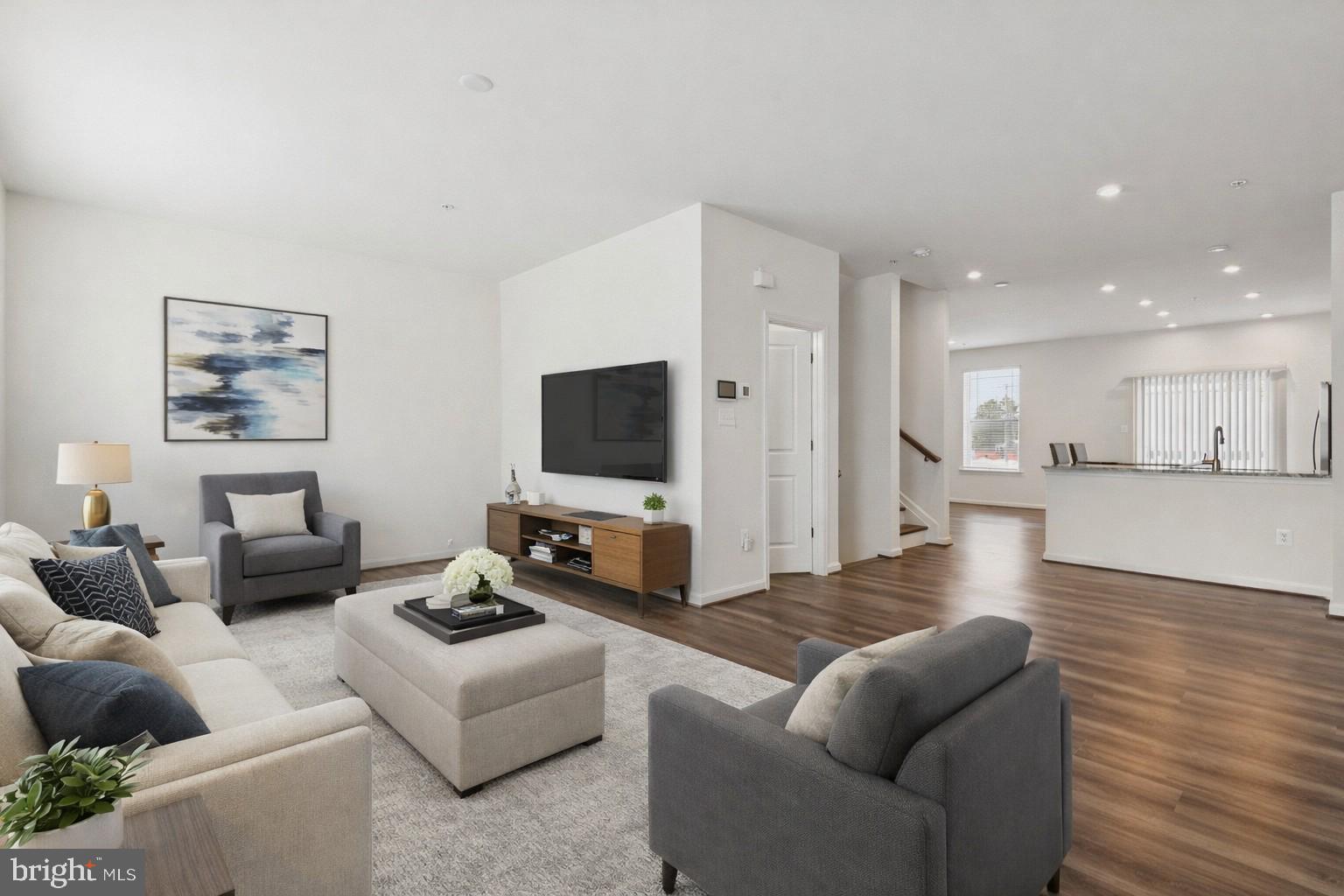 WOLF RUN LANE - Residential