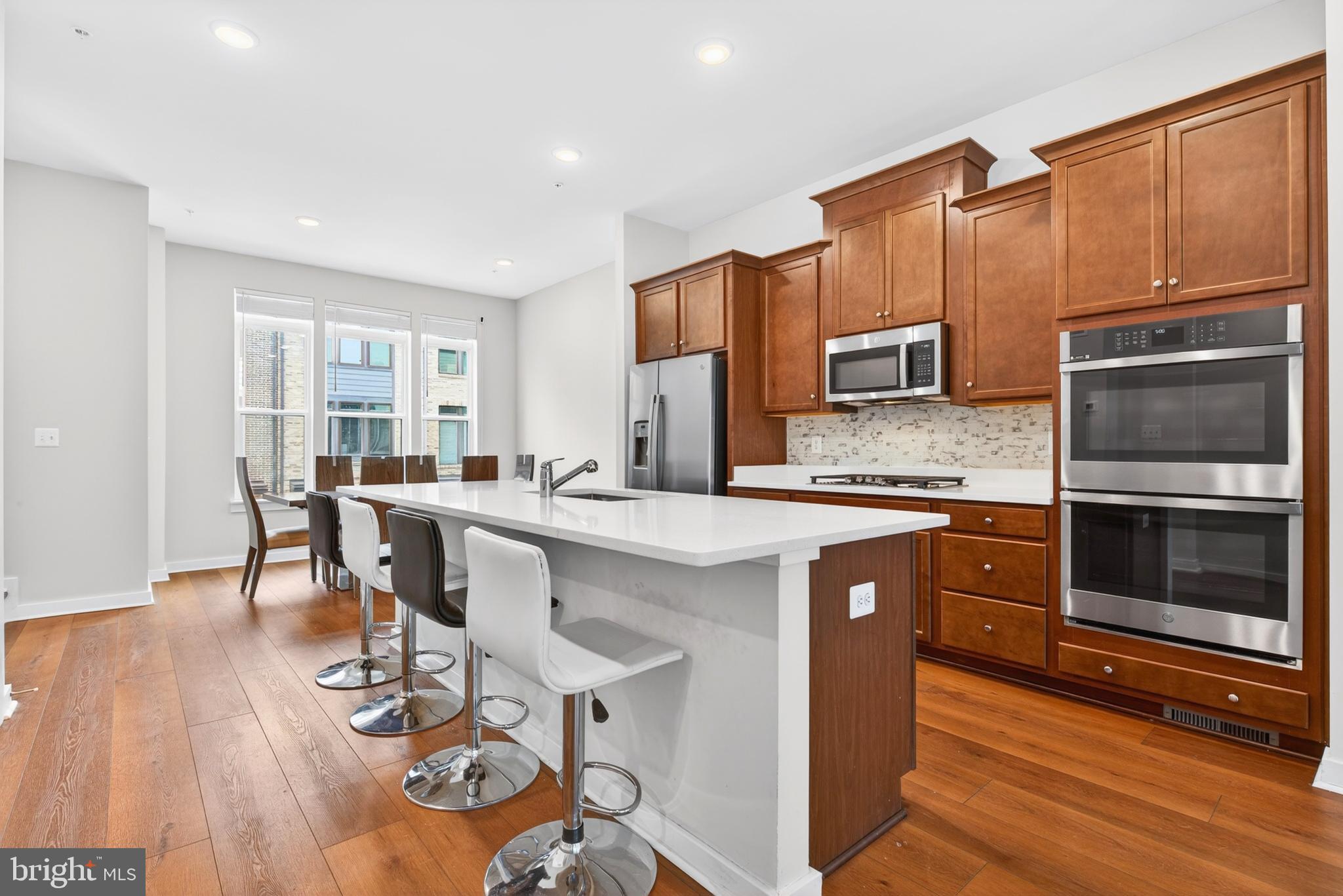 WESTSIDE AT SHADY GROVE - Residential