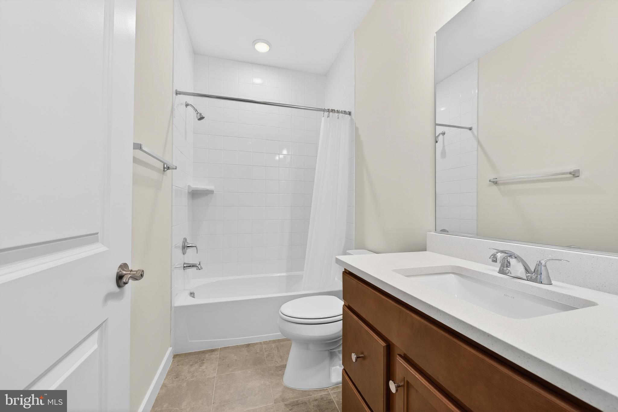 WESTSIDE AT SHADY GROVE - Residential