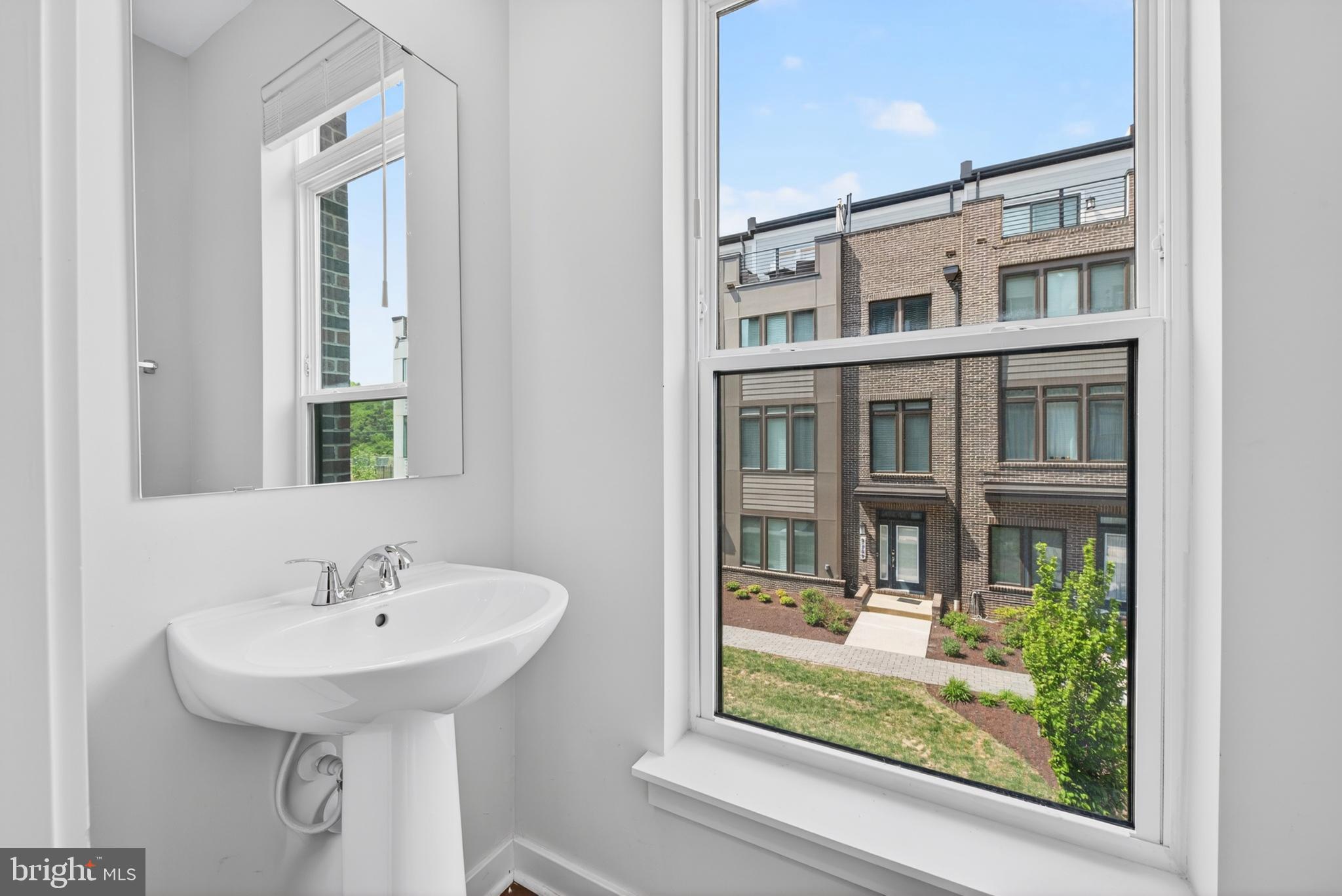 WESTSIDE AT SHADY GROVE - Residential