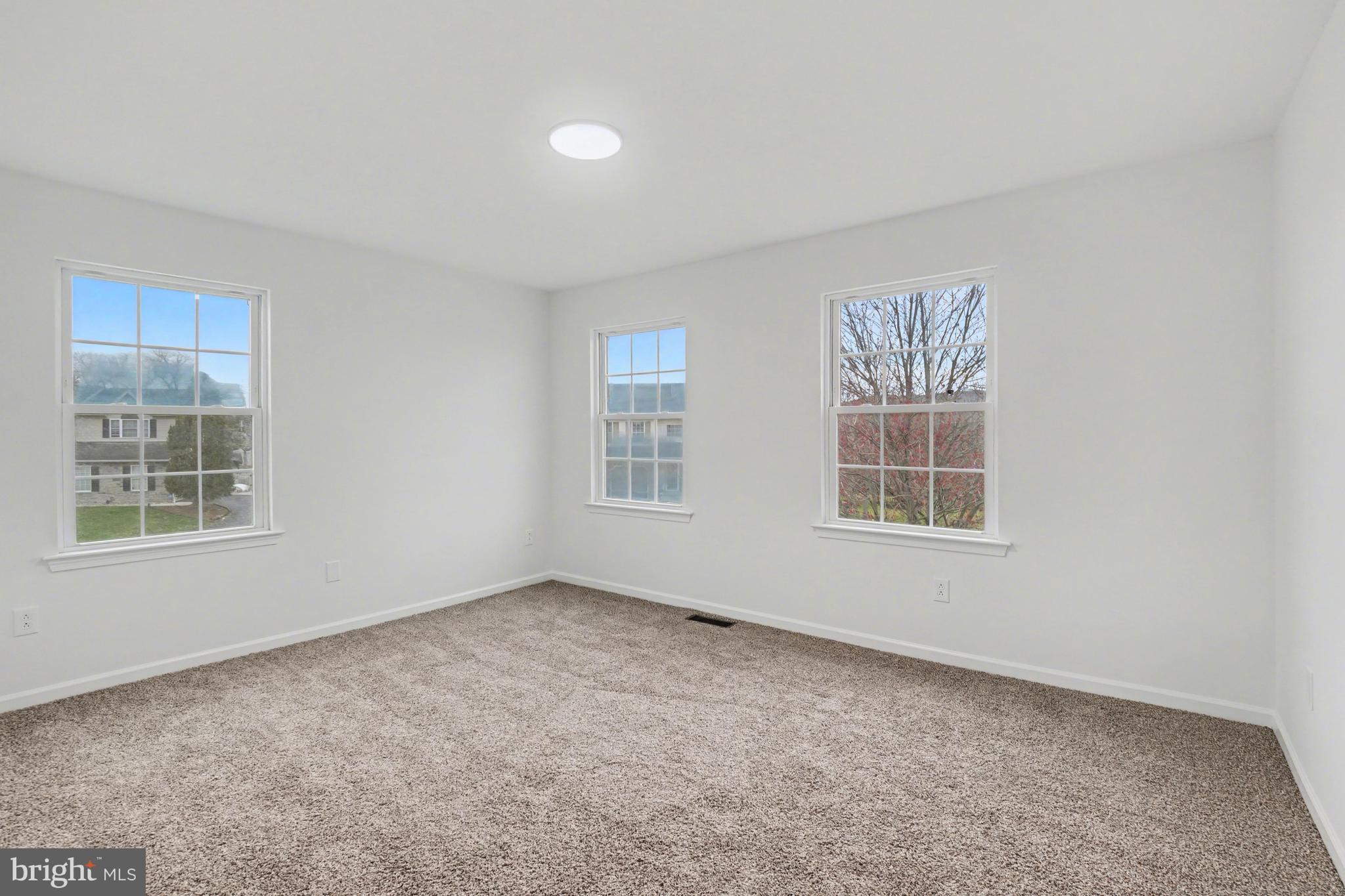 ROSECLIFF POINT - Residential