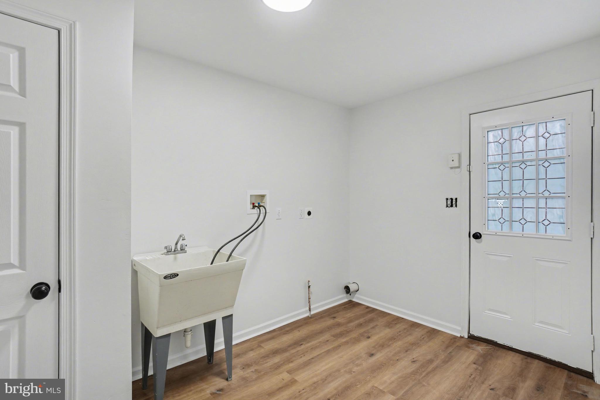 ROSECLIFF POINT - Residential