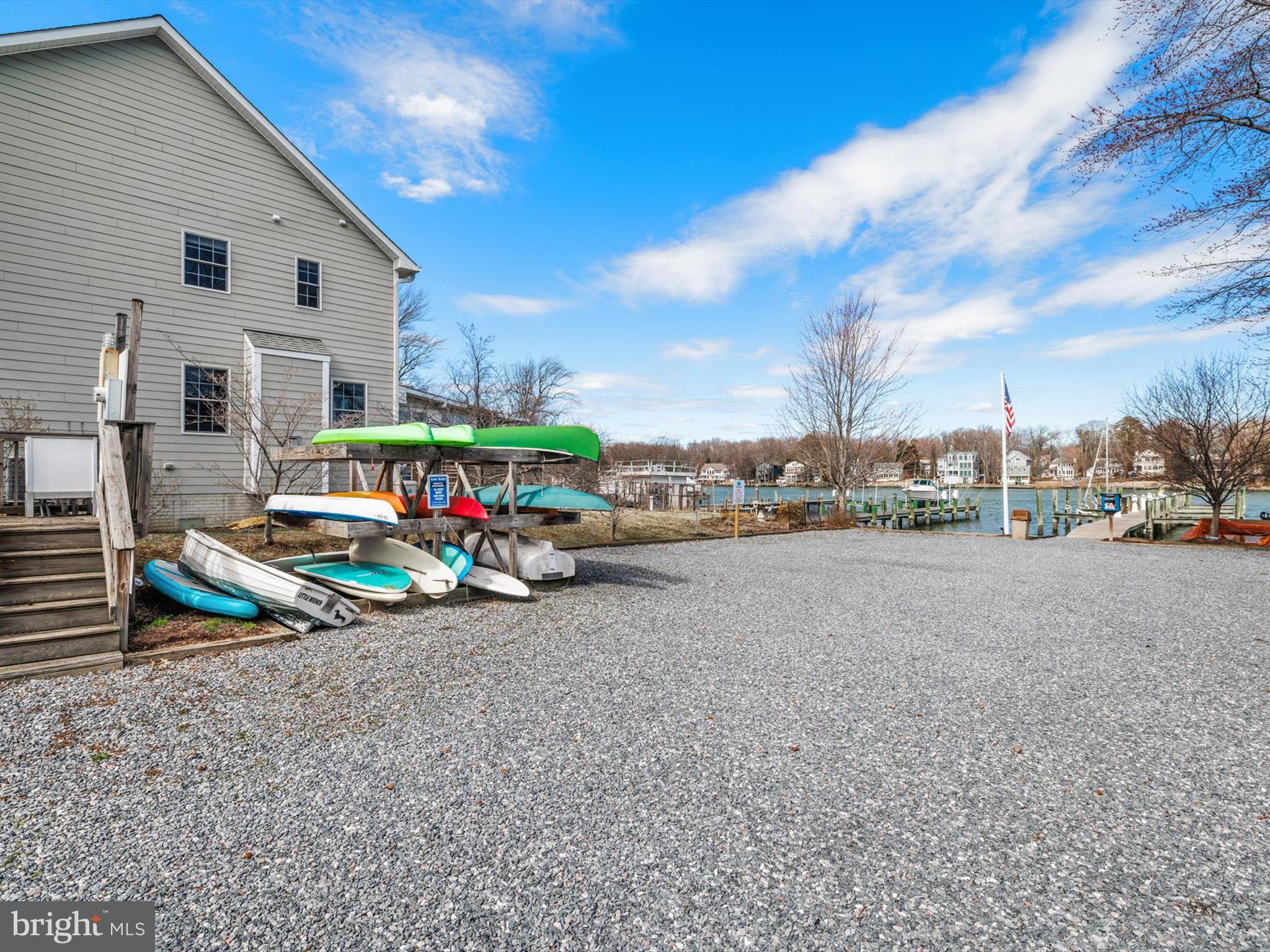 OYSTER HARBOR - Residential