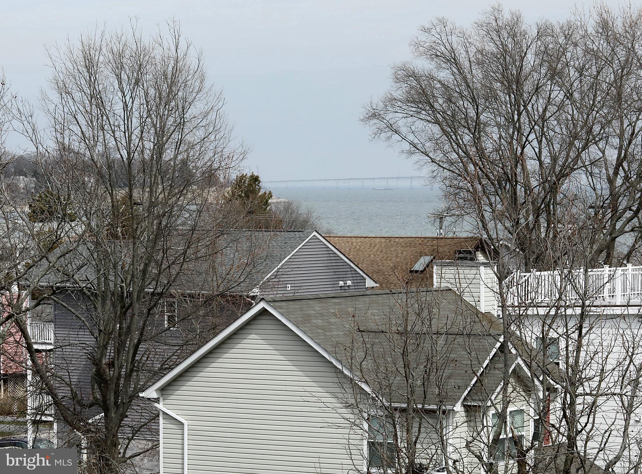 OYSTER HARBOR - Residential
