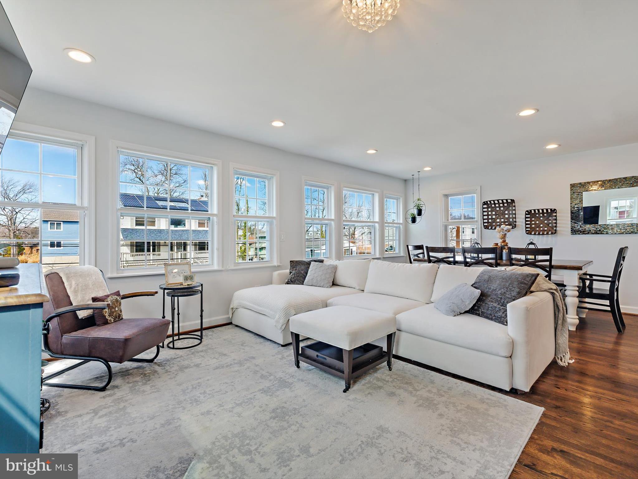 OYSTER HARBOR - Residential