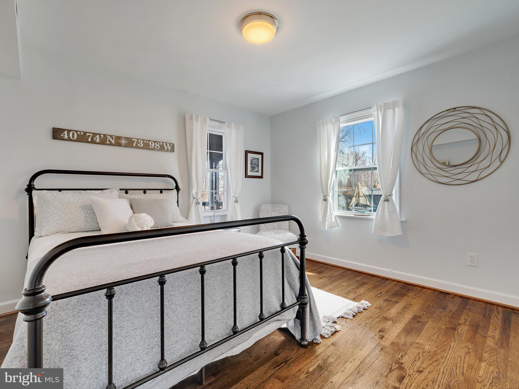 OYSTER HARBOR - Residential