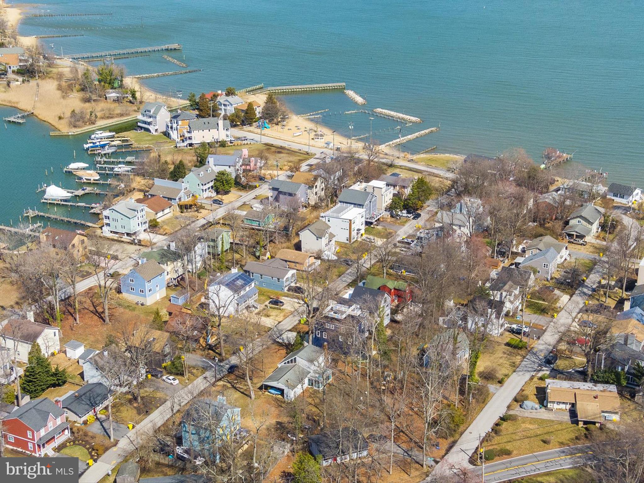 OYSTER HARBOR - Residential