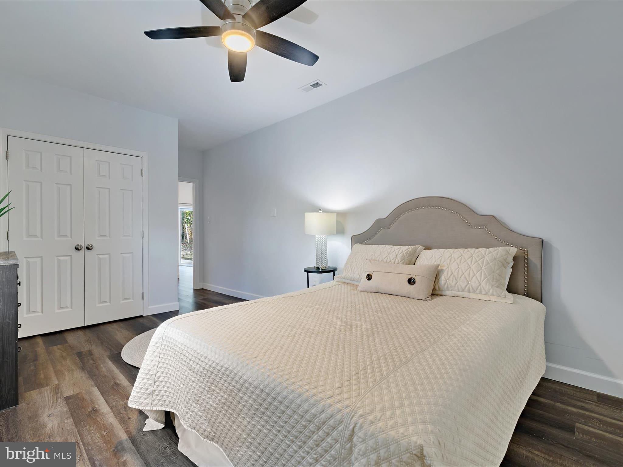 OYSTER HARBOR - Residential