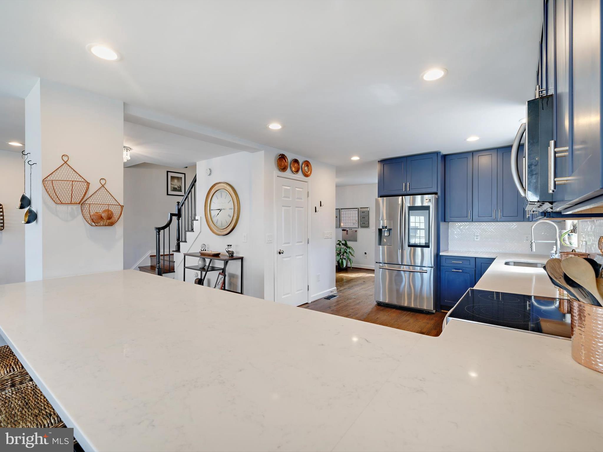 OYSTER HARBOR - Residential