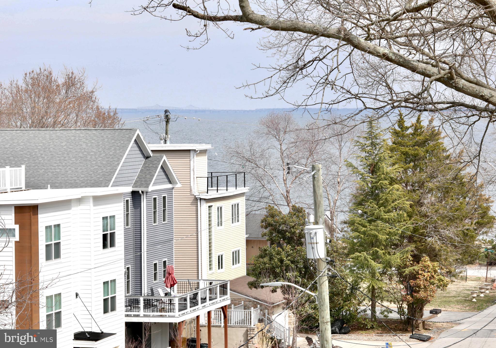 OYSTER HARBOR - Residential