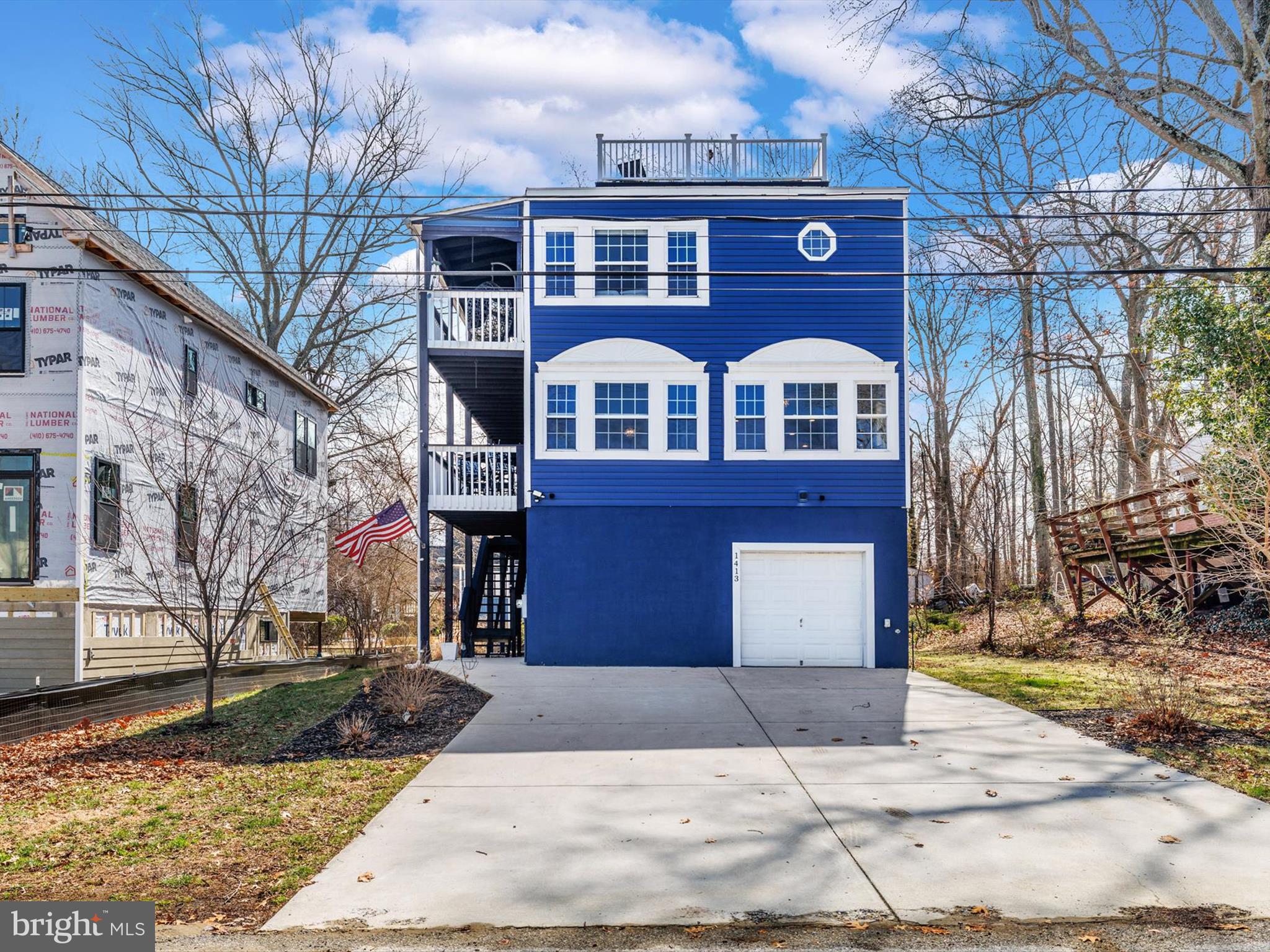 OYSTER HARBOR - Residential