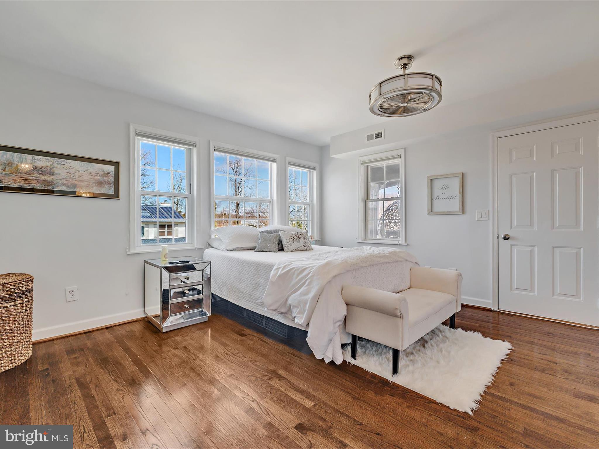 OYSTER HARBOR - Residential