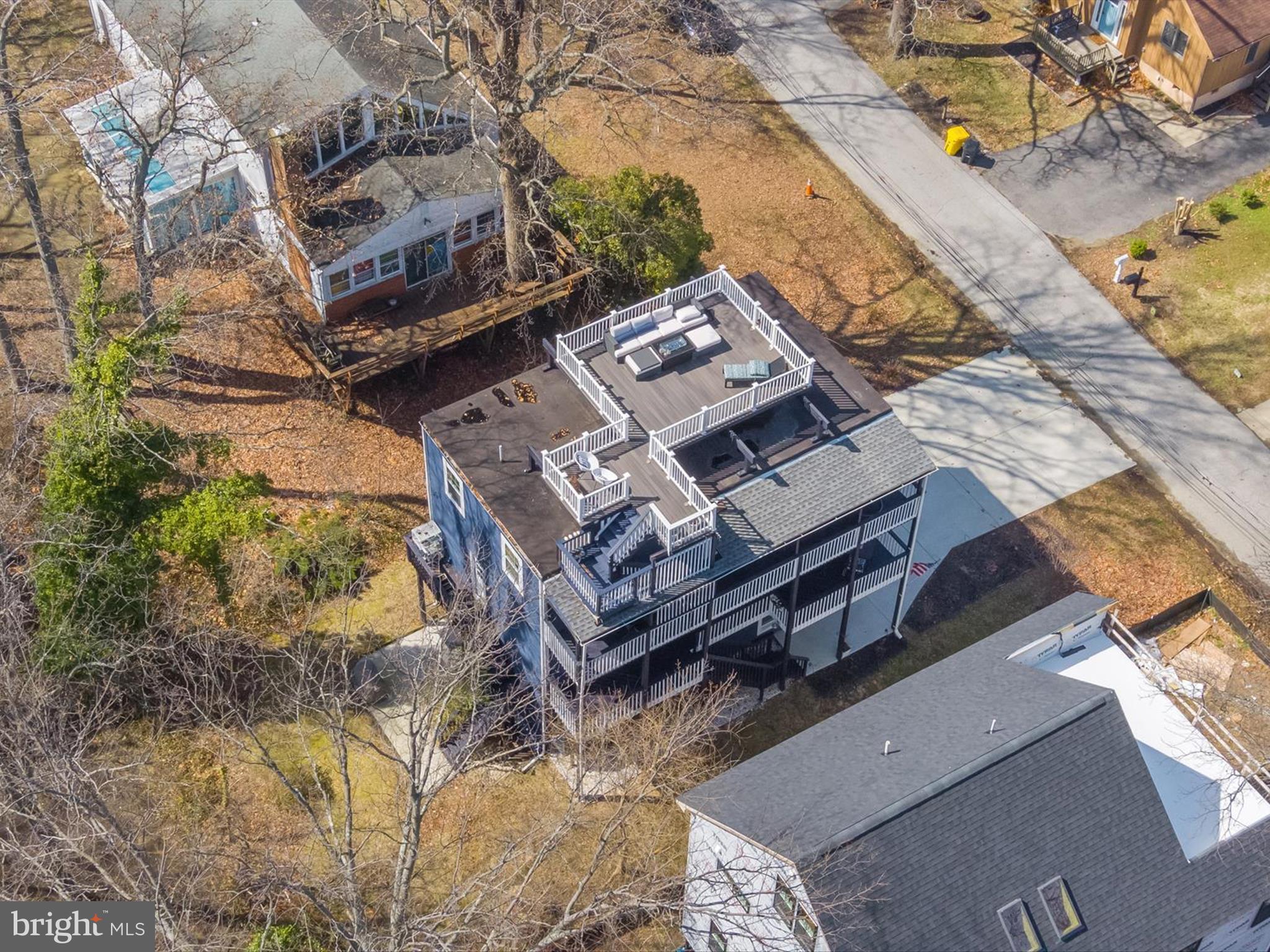 OYSTER HARBOR - Residential