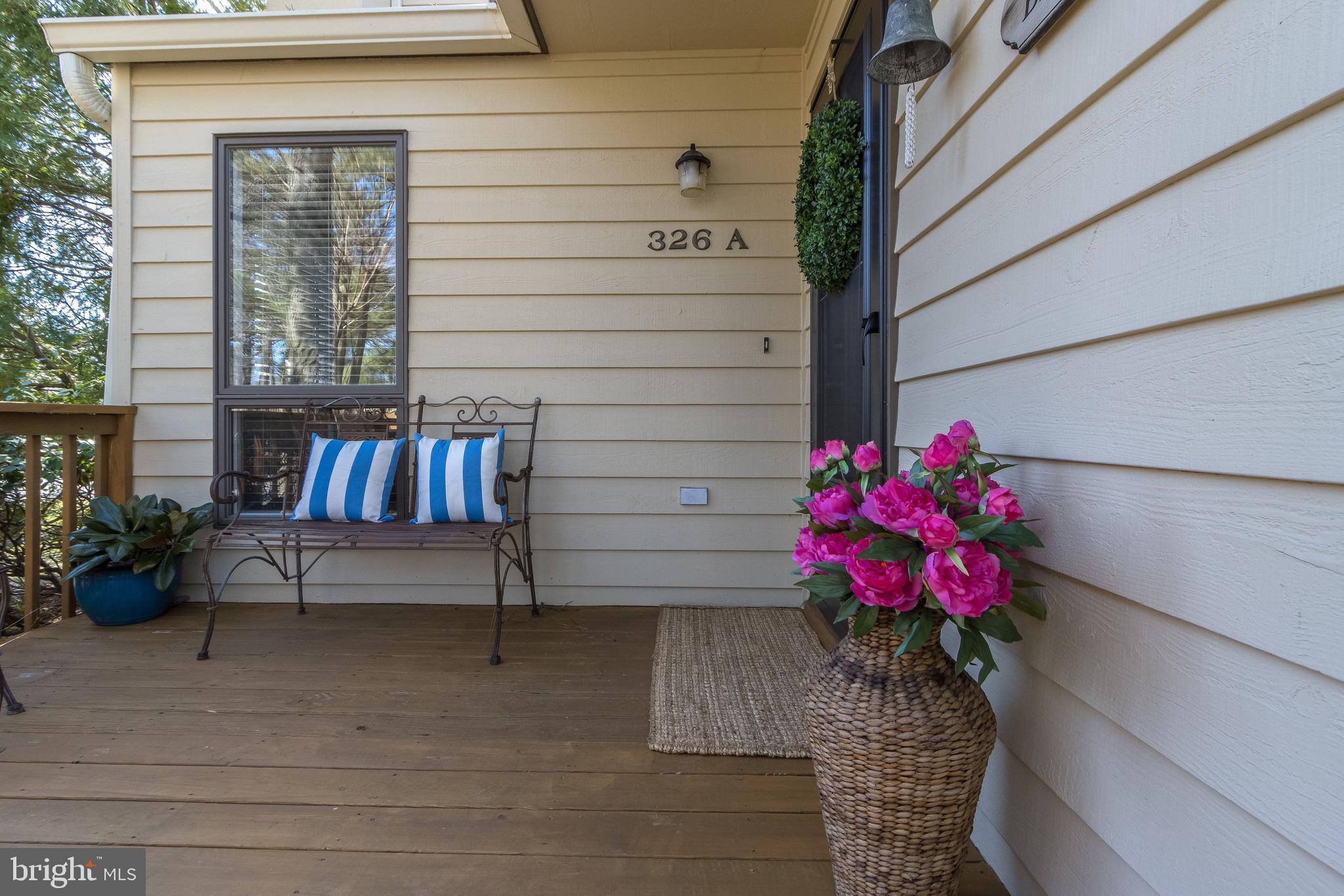 326 FORSYTHIA COURT A