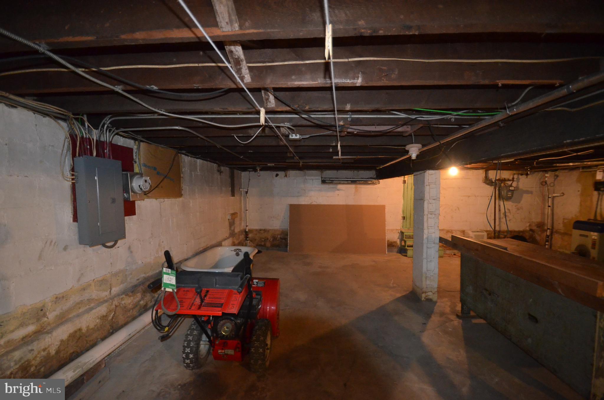 OAKLEE - Residential