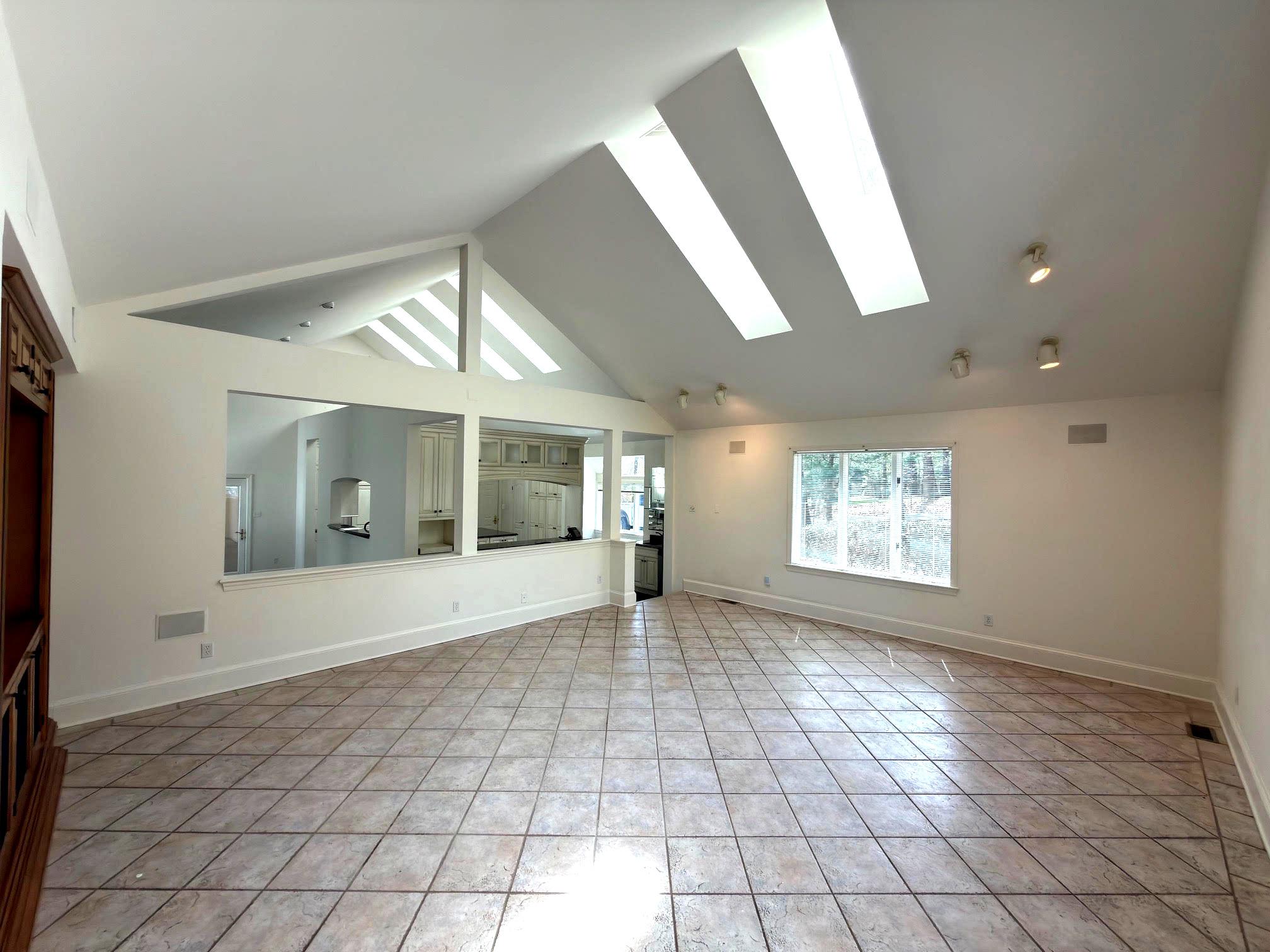 BRIGHTON ESTATES - Residential