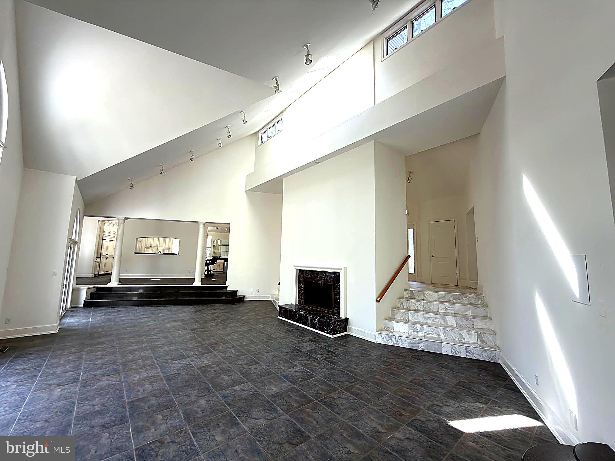 BRIGHTON ESTATES - Residential