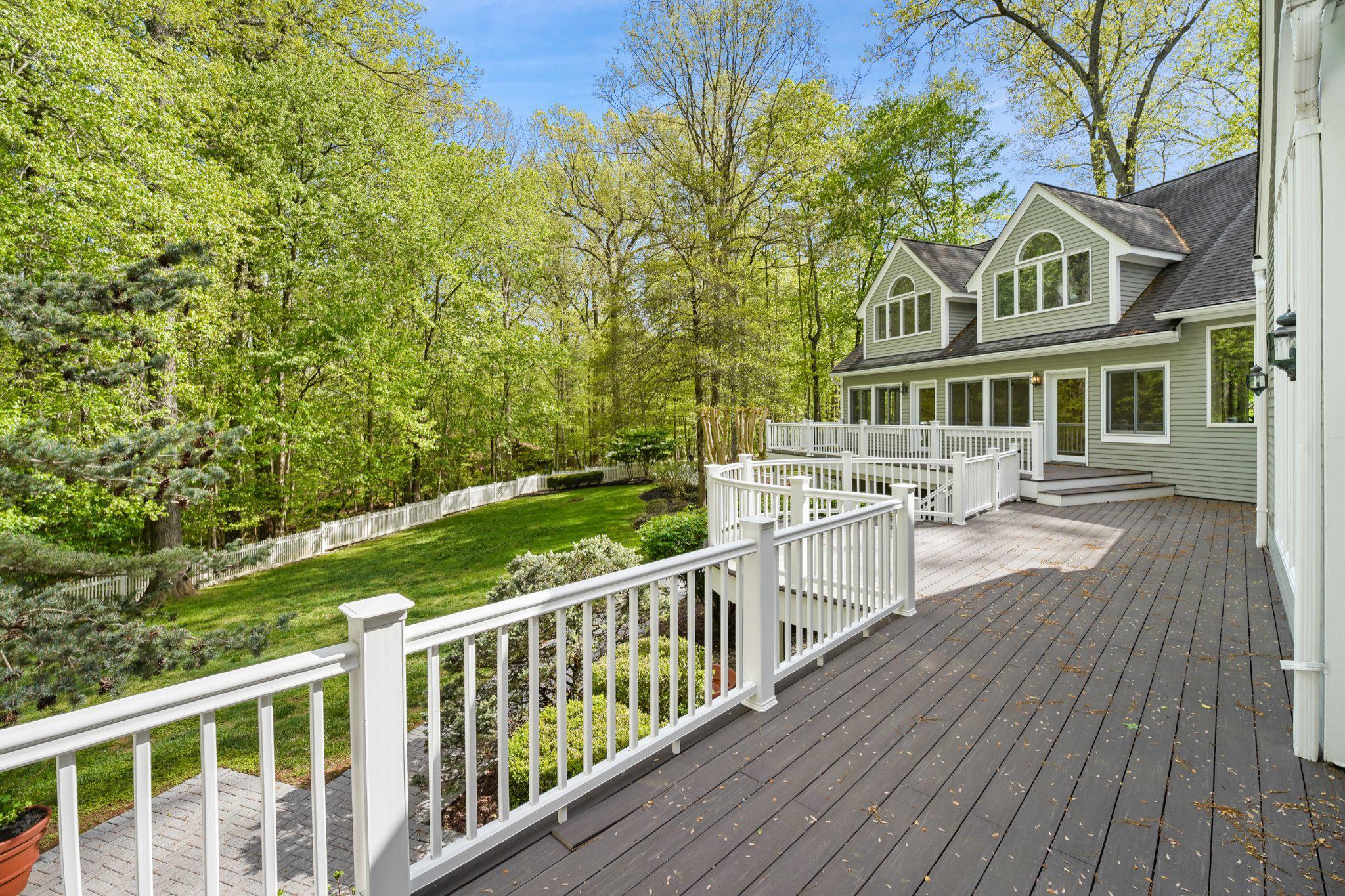 BRIGHTON ESTATES - Residential