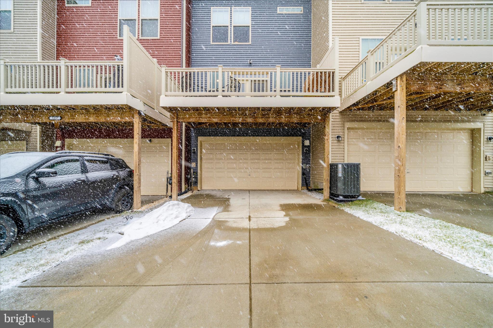 TUSCARORA CREEK - Residential