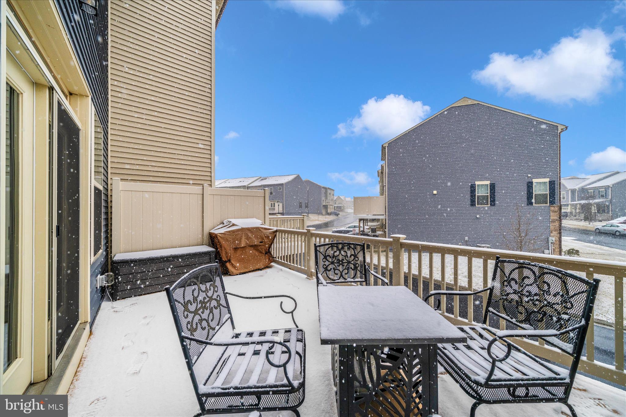 TUSCARORA CREEK - Residential