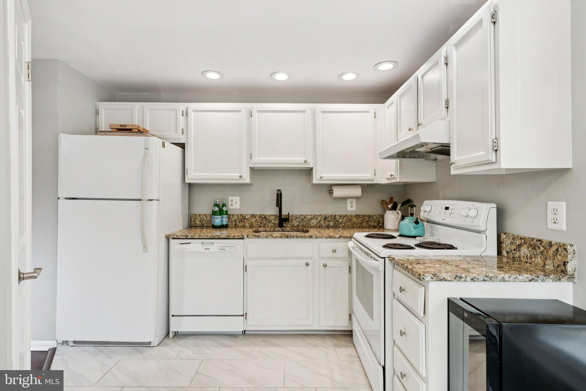 WHISPERHILL - Residential