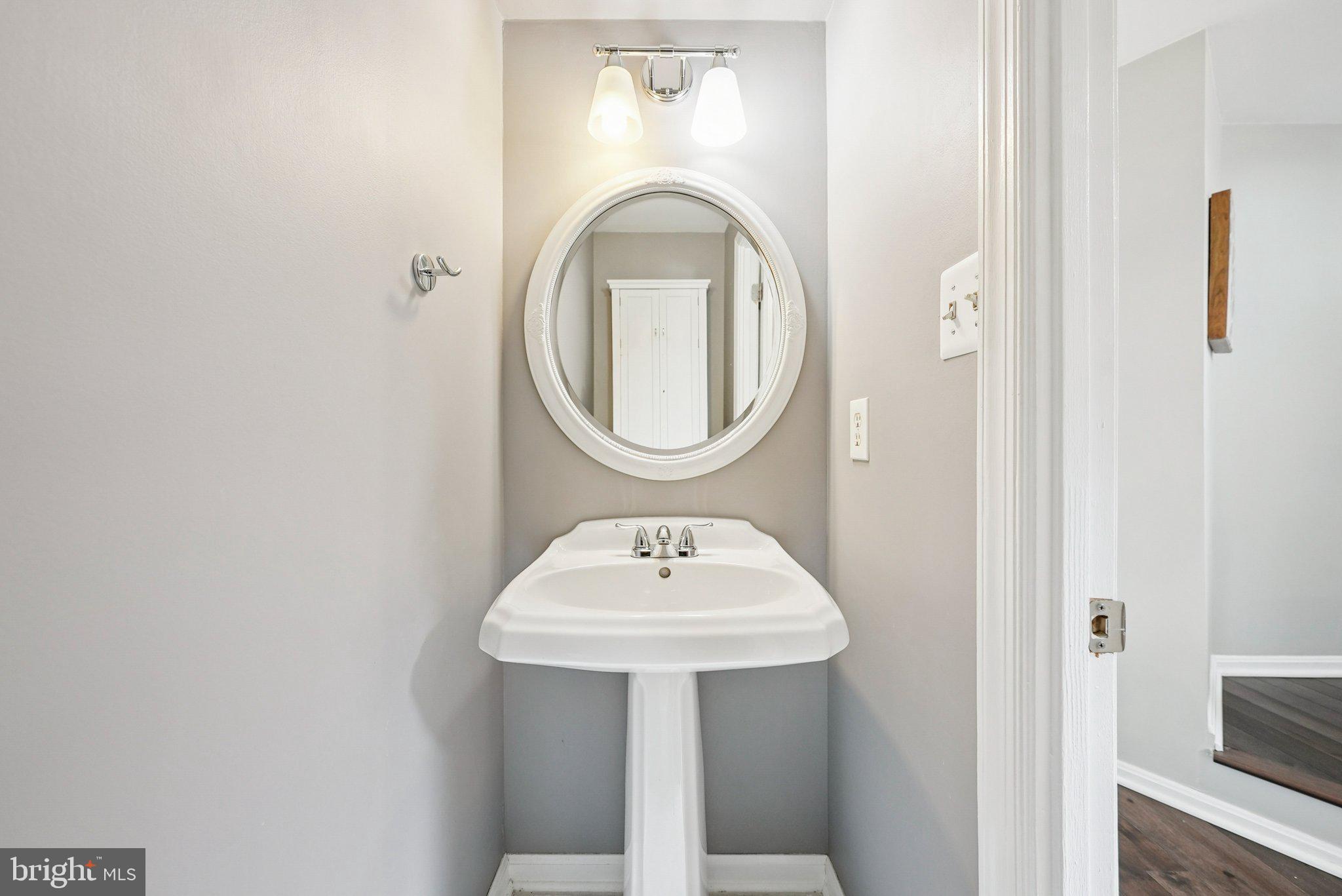 WHISPERHILL - Residential