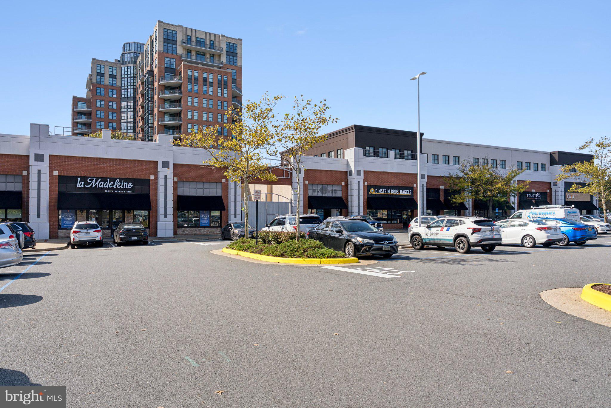 WHISPERHILL - Residential