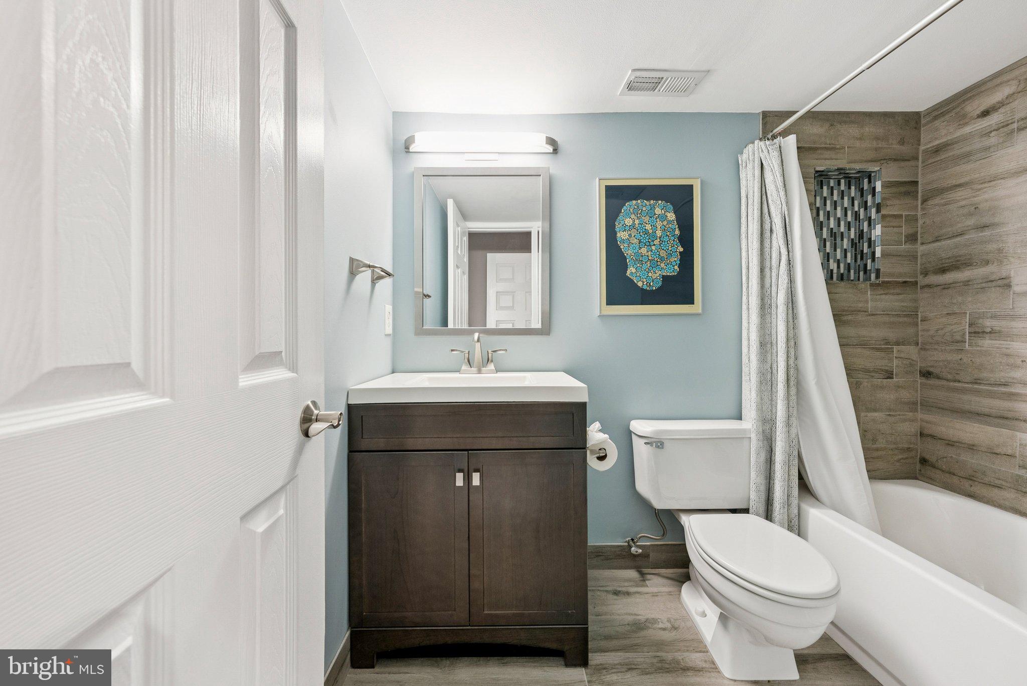 WHISPERHILL - Residential