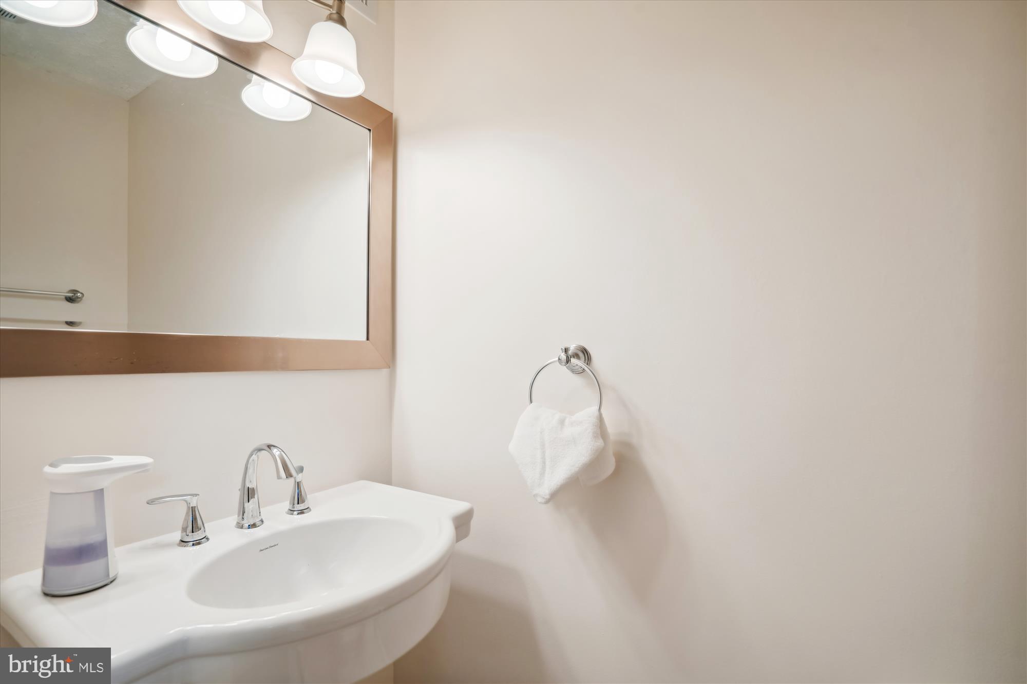 BOWLING BROOK FARMS - Residential