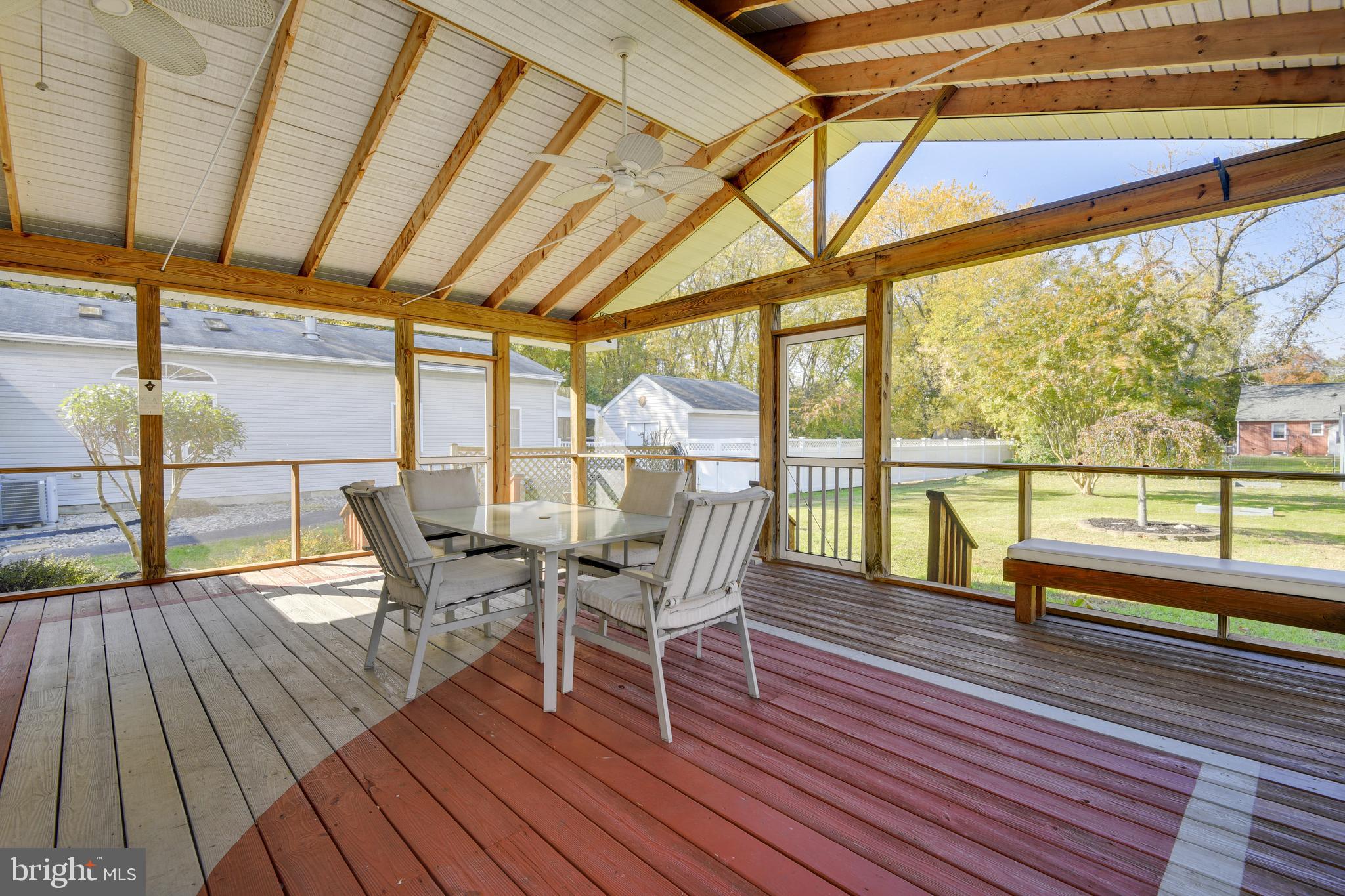 STEVENSVILLE - Residential