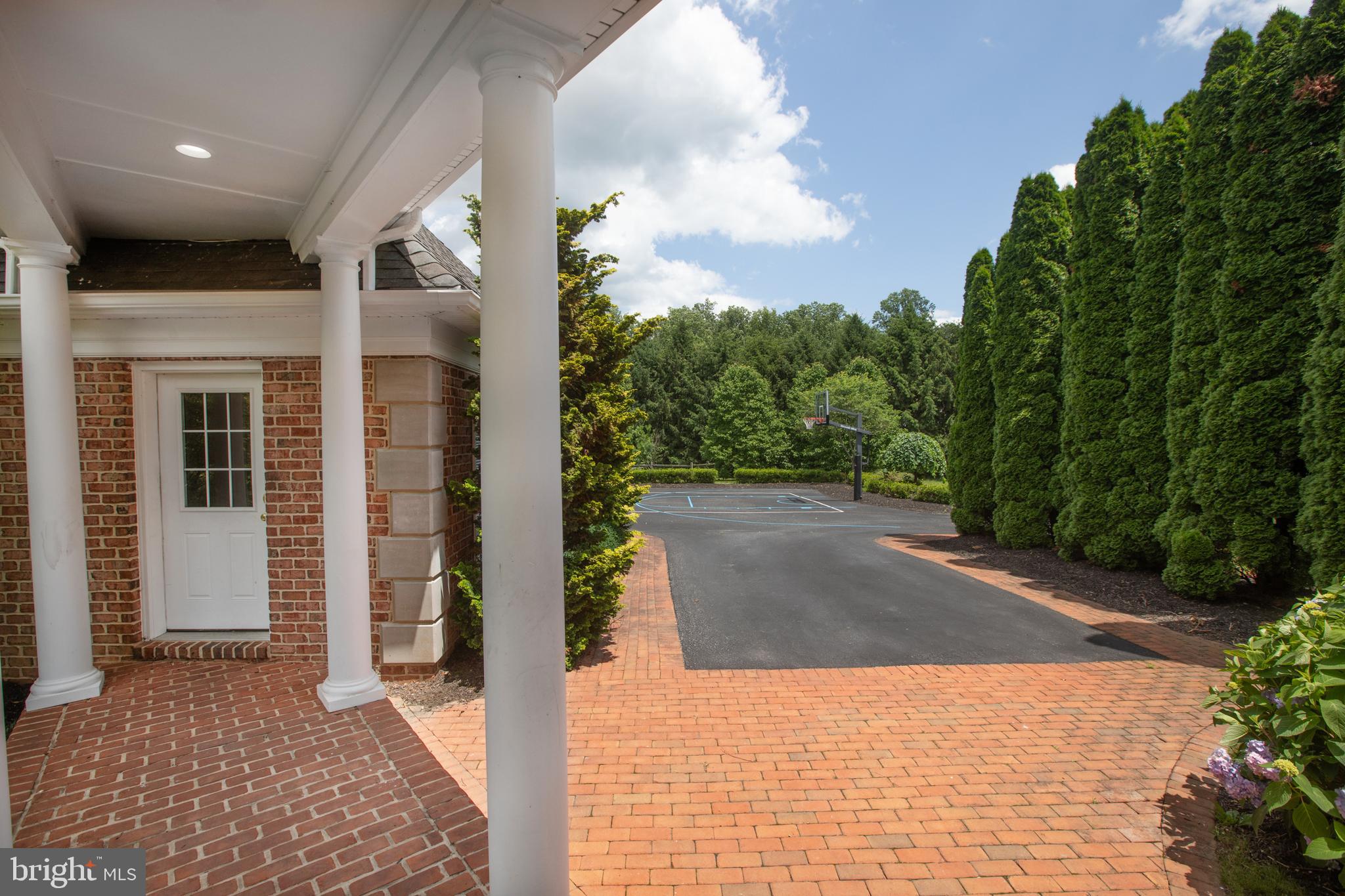 TIMBERLINE PARK - Residential