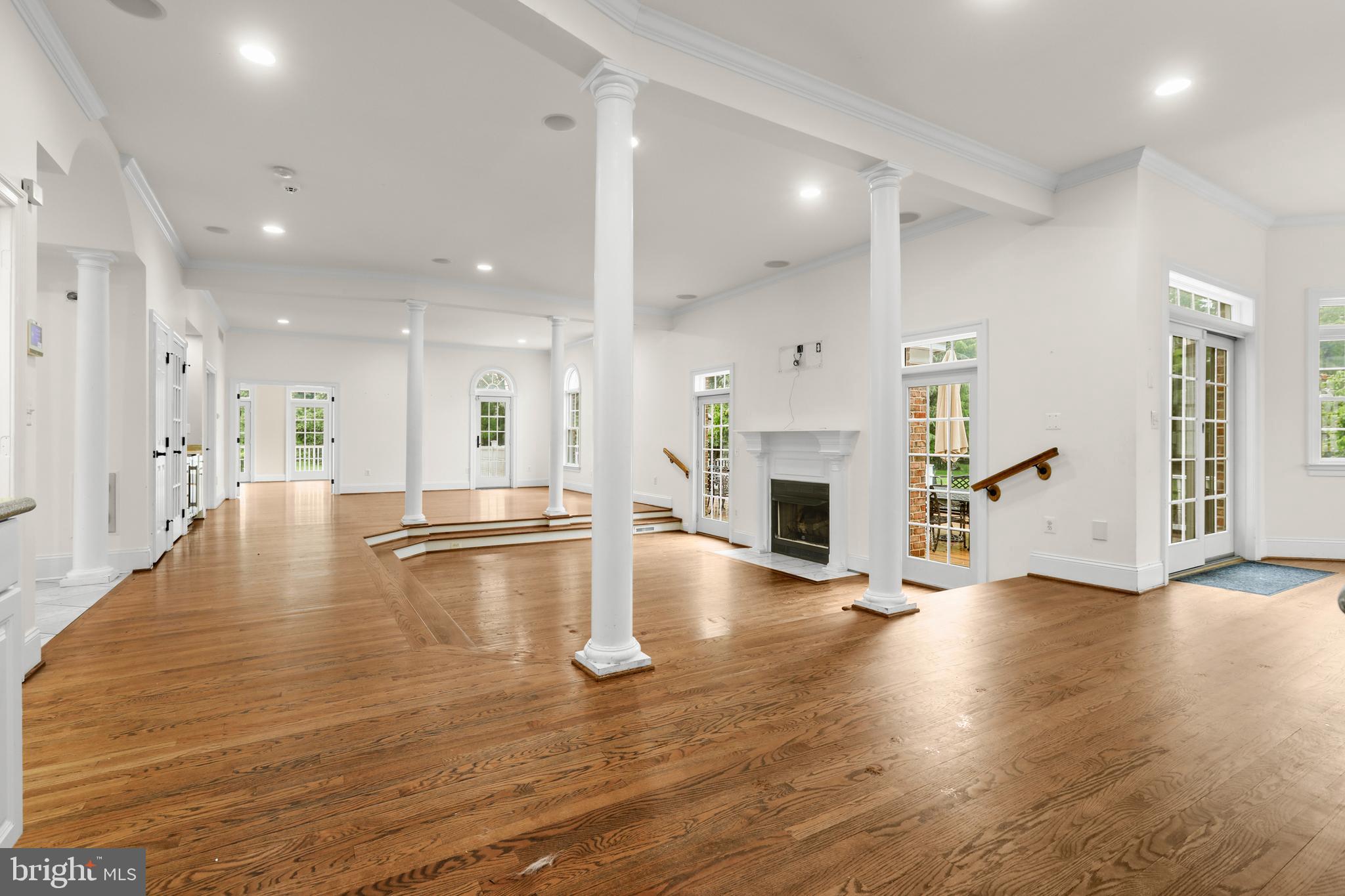 TIMBERLINE PARK - Residential