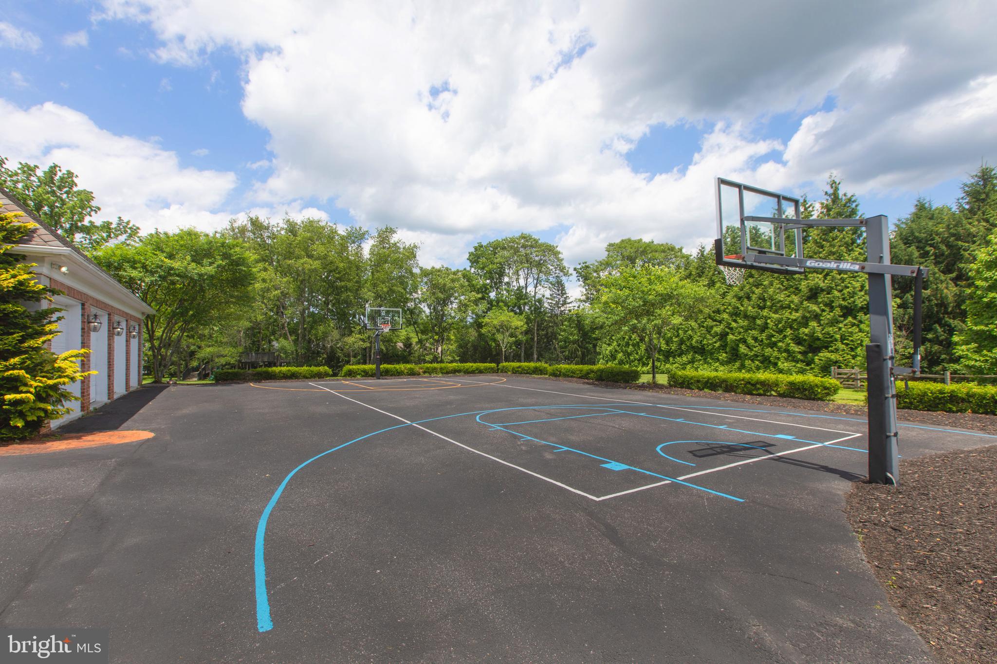 TIMBERLINE PARK - Residential