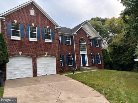 Photo of 14417 Nicholas Schar Way, CENTREVILLE, VA 20121 (MLS # VAFX2343314)
