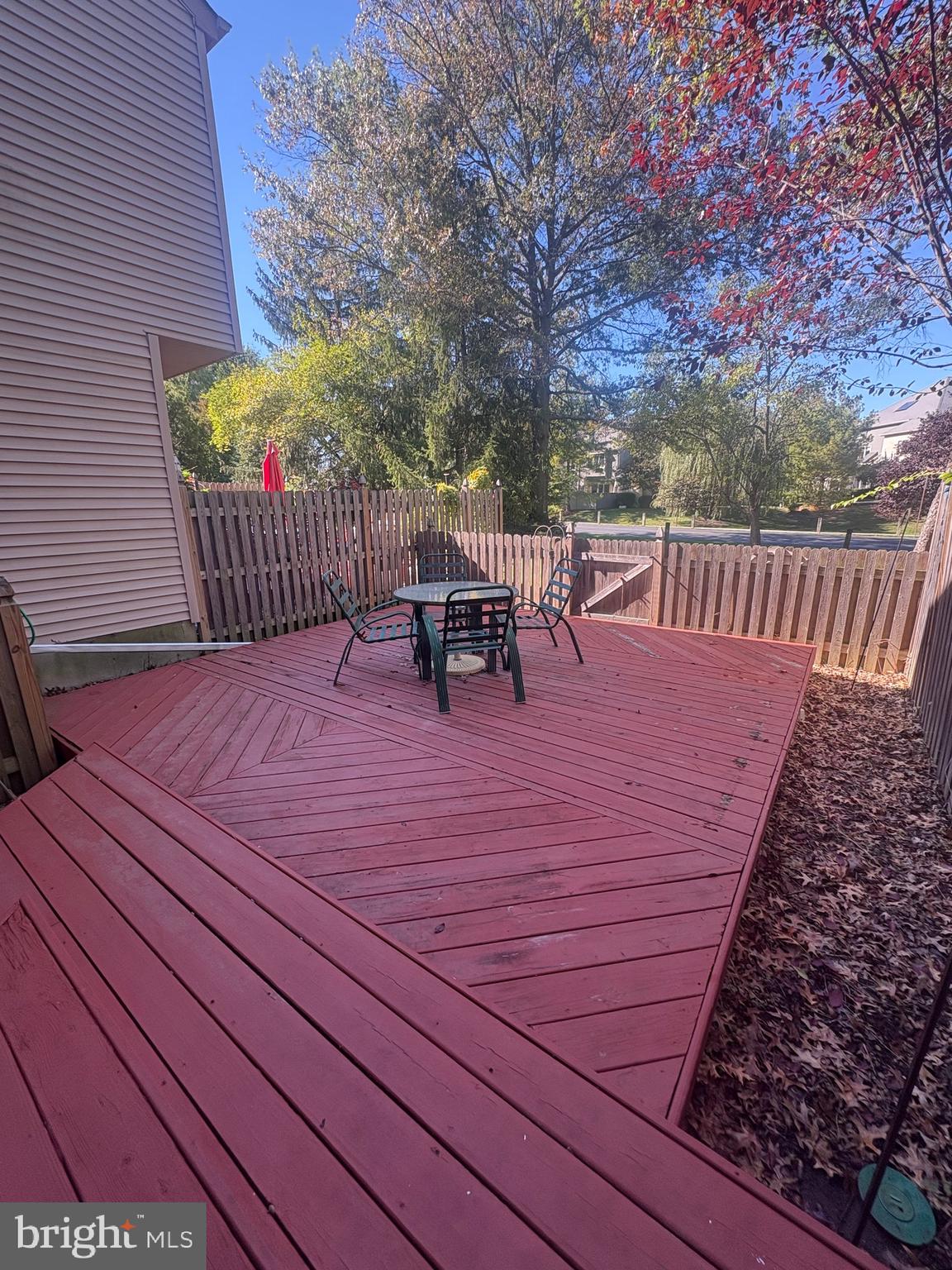 CHANTICLEER - Residential