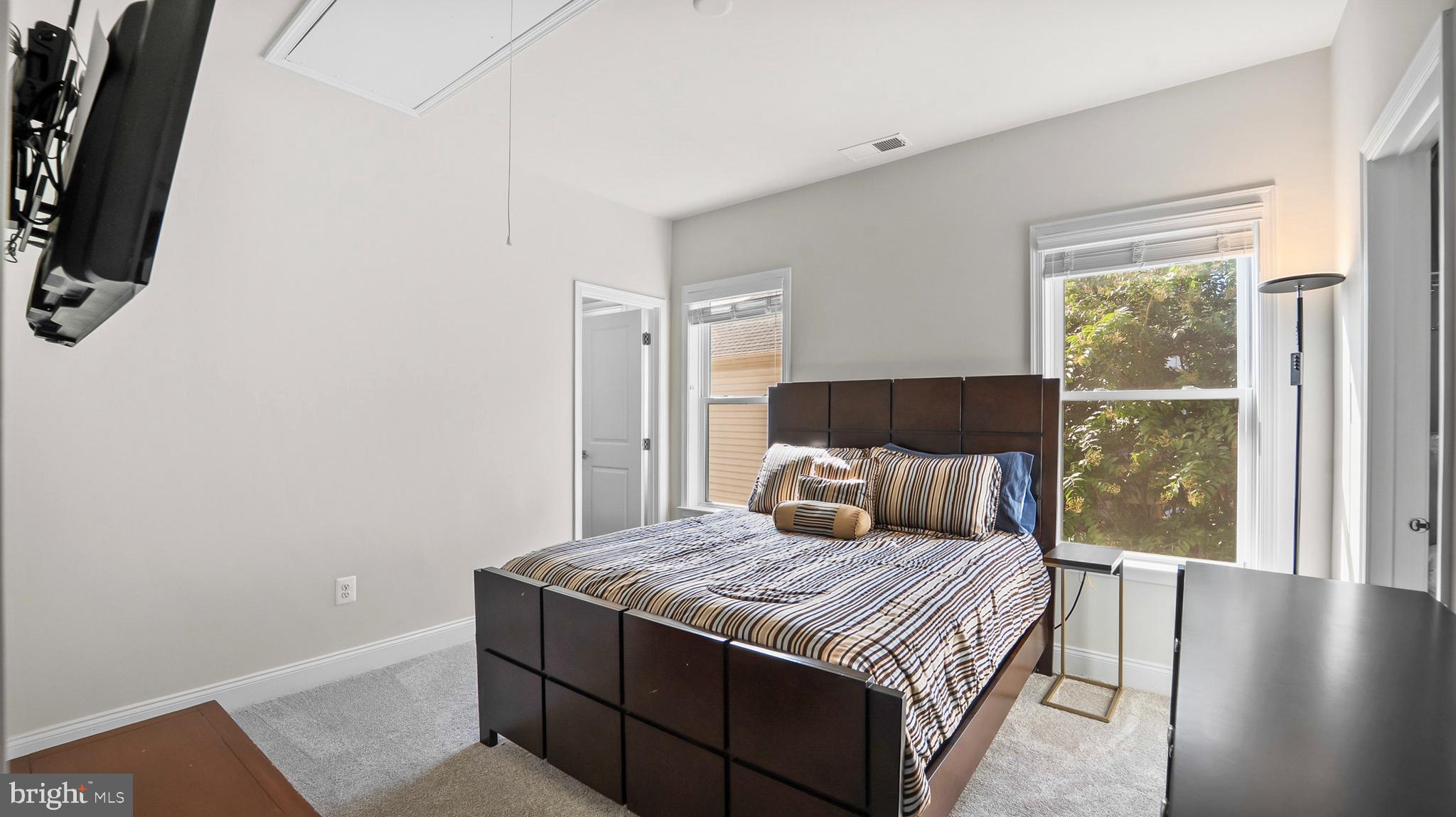 THE GLEN AT ARUNDEL FOREST - Residential