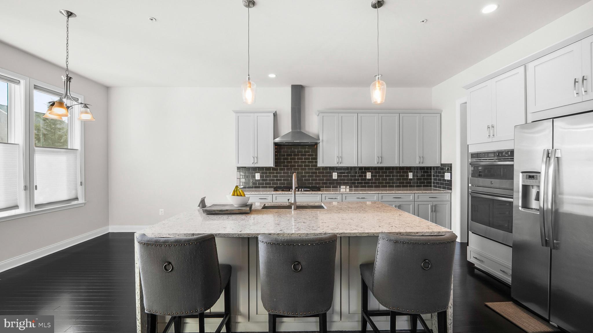 THE GLEN AT ARUNDEL FOREST - Residential