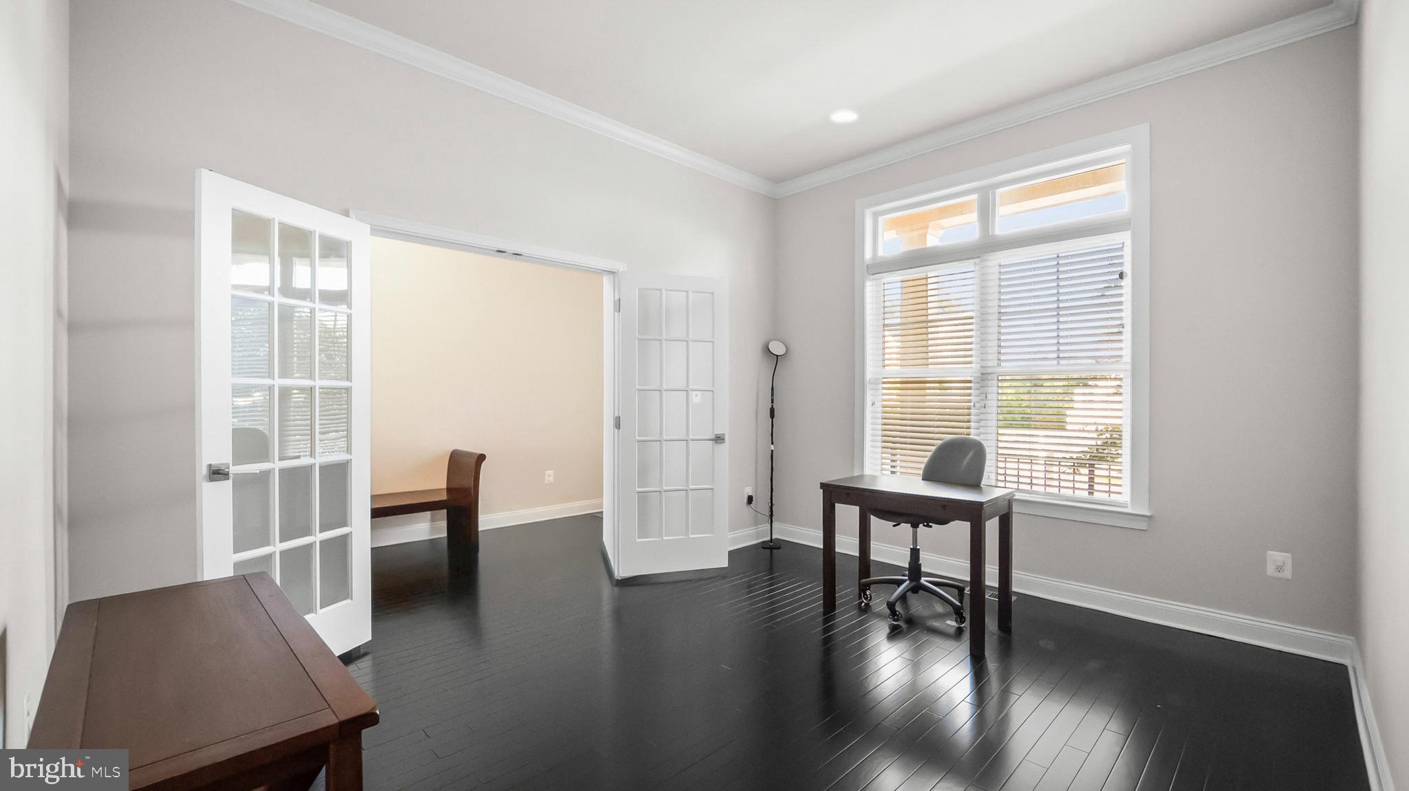 THE GLEN AT ARUNDEL FOREST - Residential