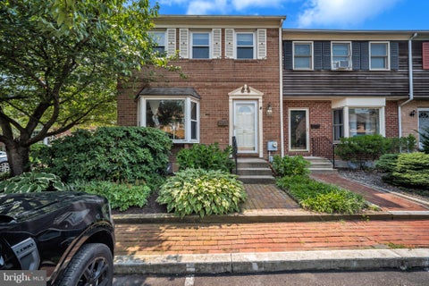 Townhouse For Rent - 20 Gatehouse Lane<br/> DOYLESTOWN, PA 18901