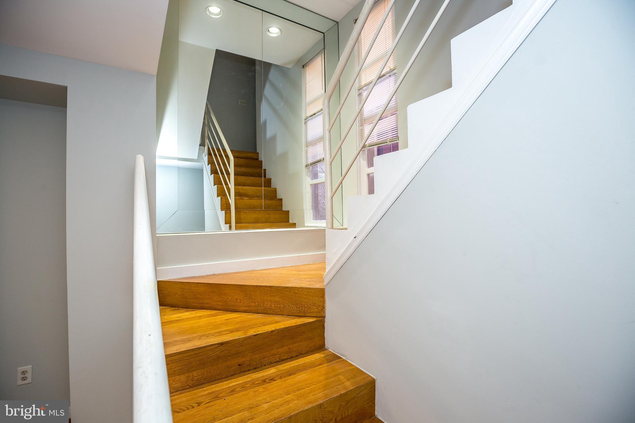 FEDERAL HILL HISTORIC DISTRICT - Residential Lease