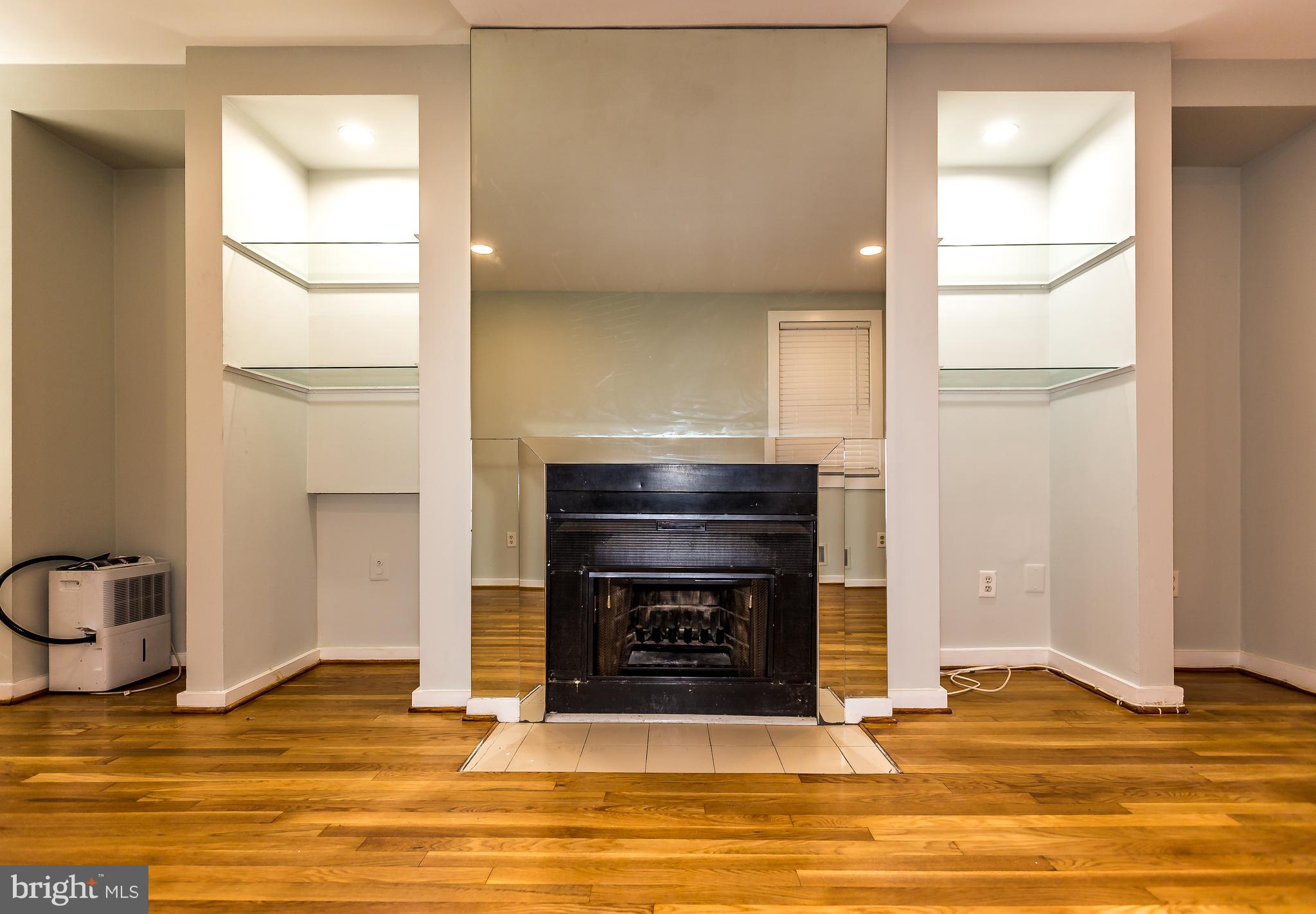 FEDERAL HILL HISTORIC DISTRICT - Residential Lease