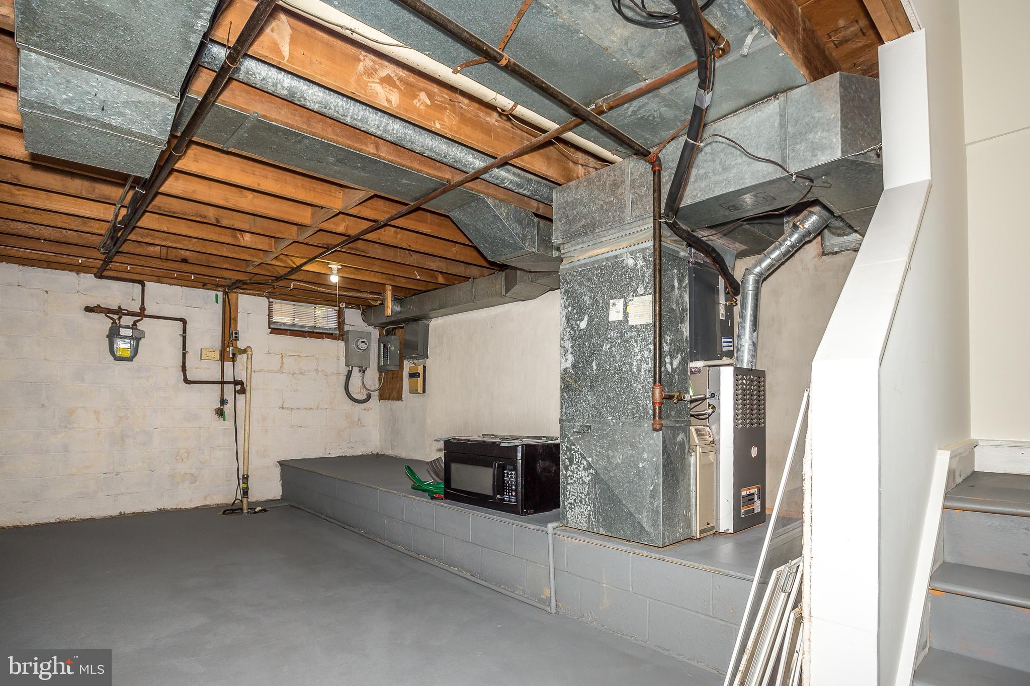 FEDERAL HILL HISTORIC DISTRICT - Residential Lease