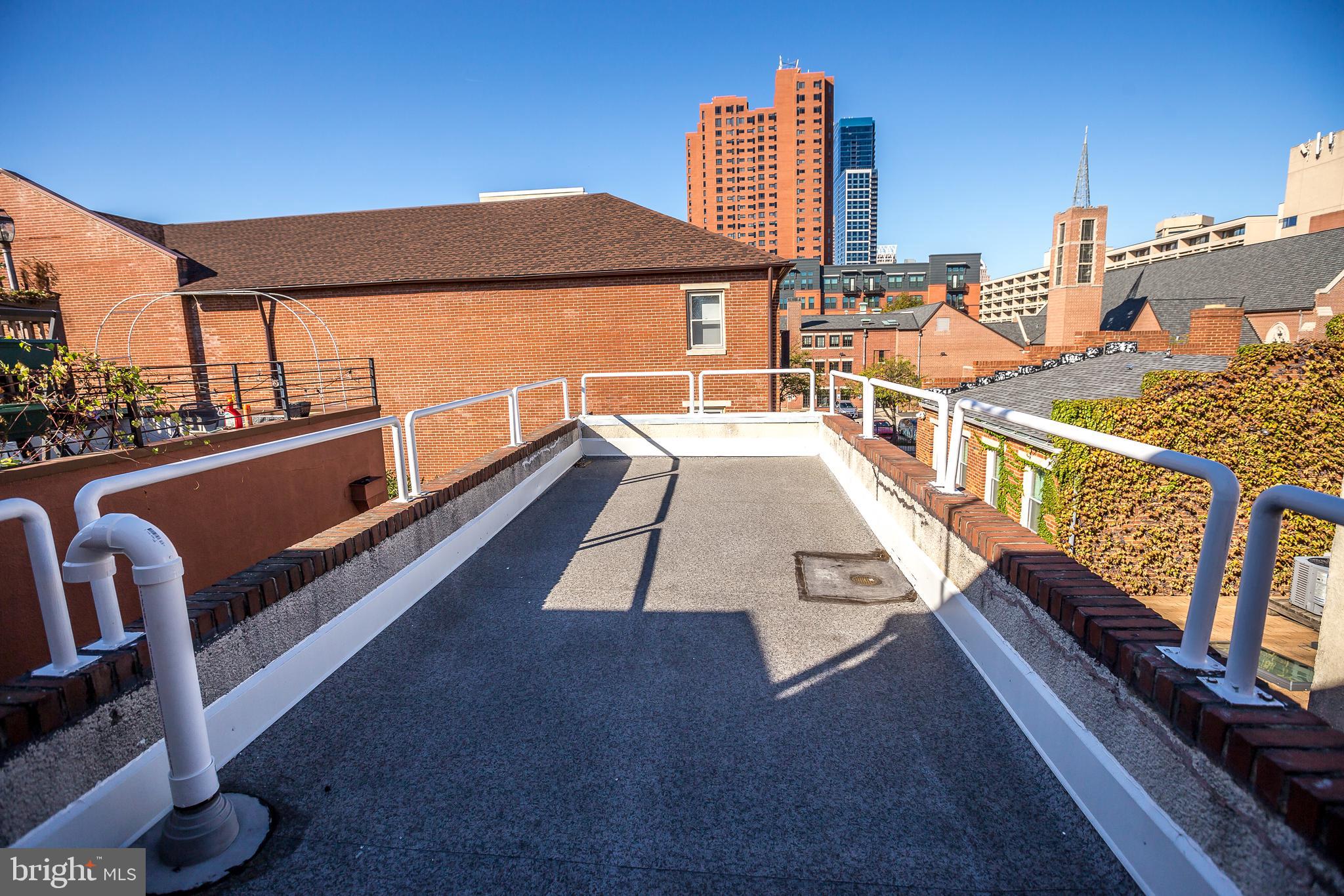 FEDERAL HILL HISTORIC DISTRICT - Residential Lease