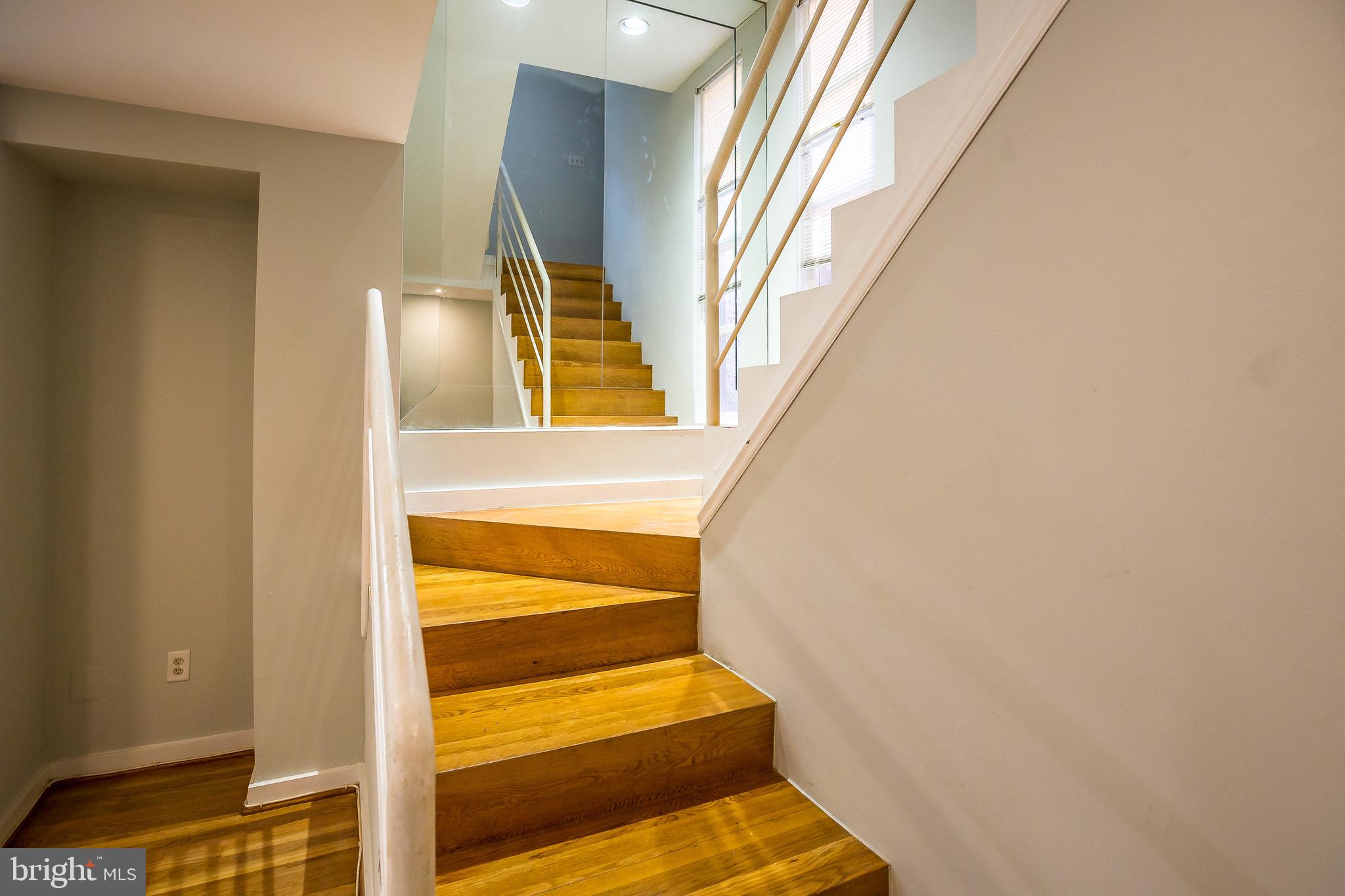 FEDERAL HILL HISTORIC DISTRICT - Residential Lease