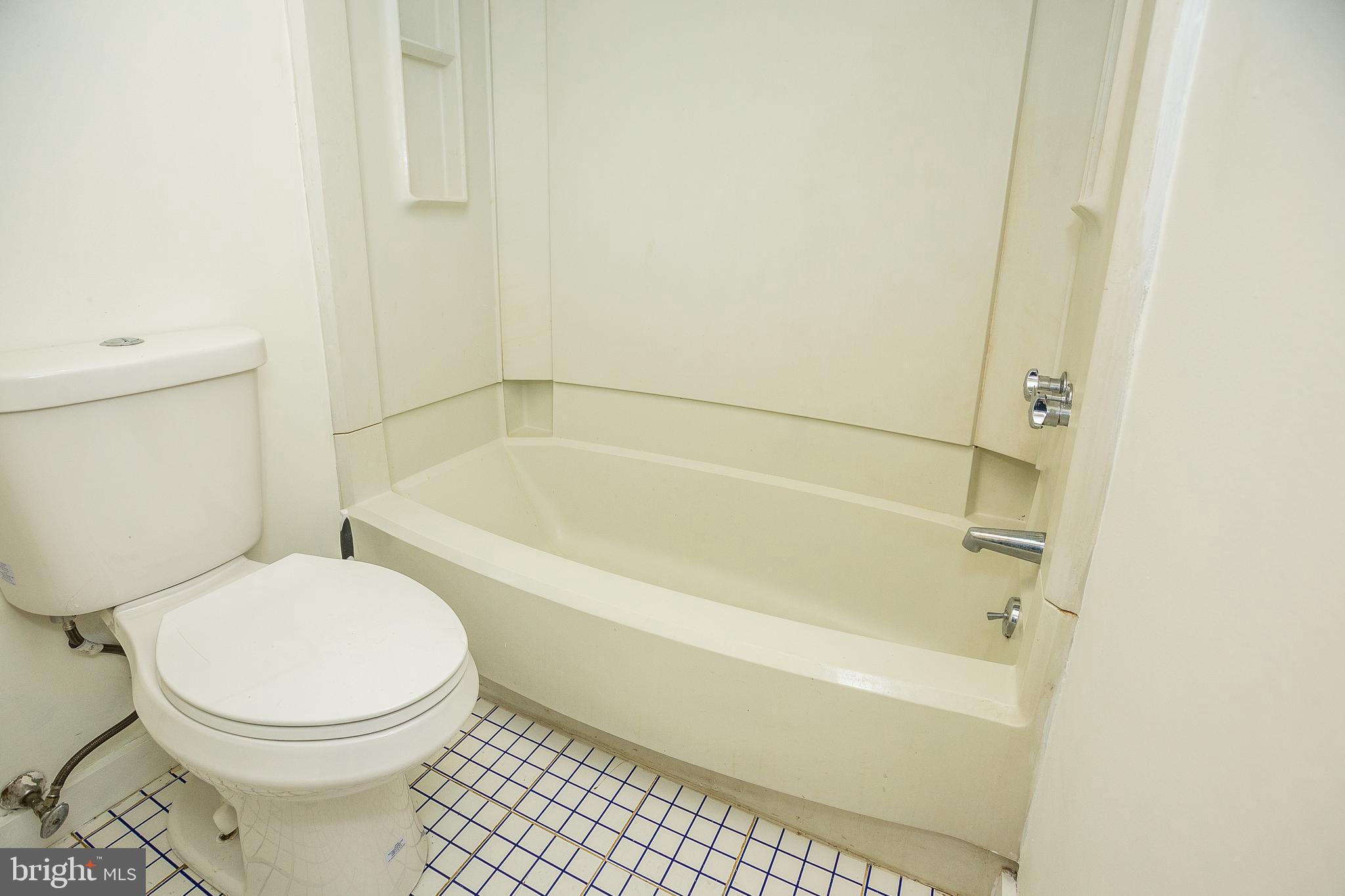 FEDERAL HILL HISTORIC DISTRICT - Residential Lease