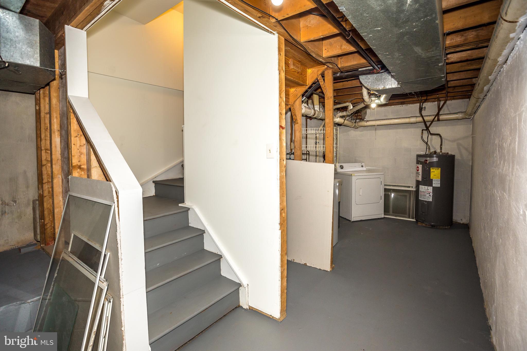 FEDERAL HILL HISTORIC DISTRICT - Residential Lease