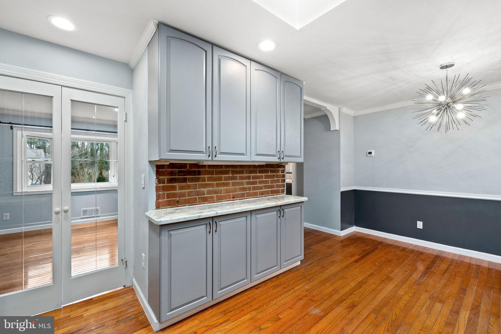 NORTH SPRINGFIELD - Residential Lease