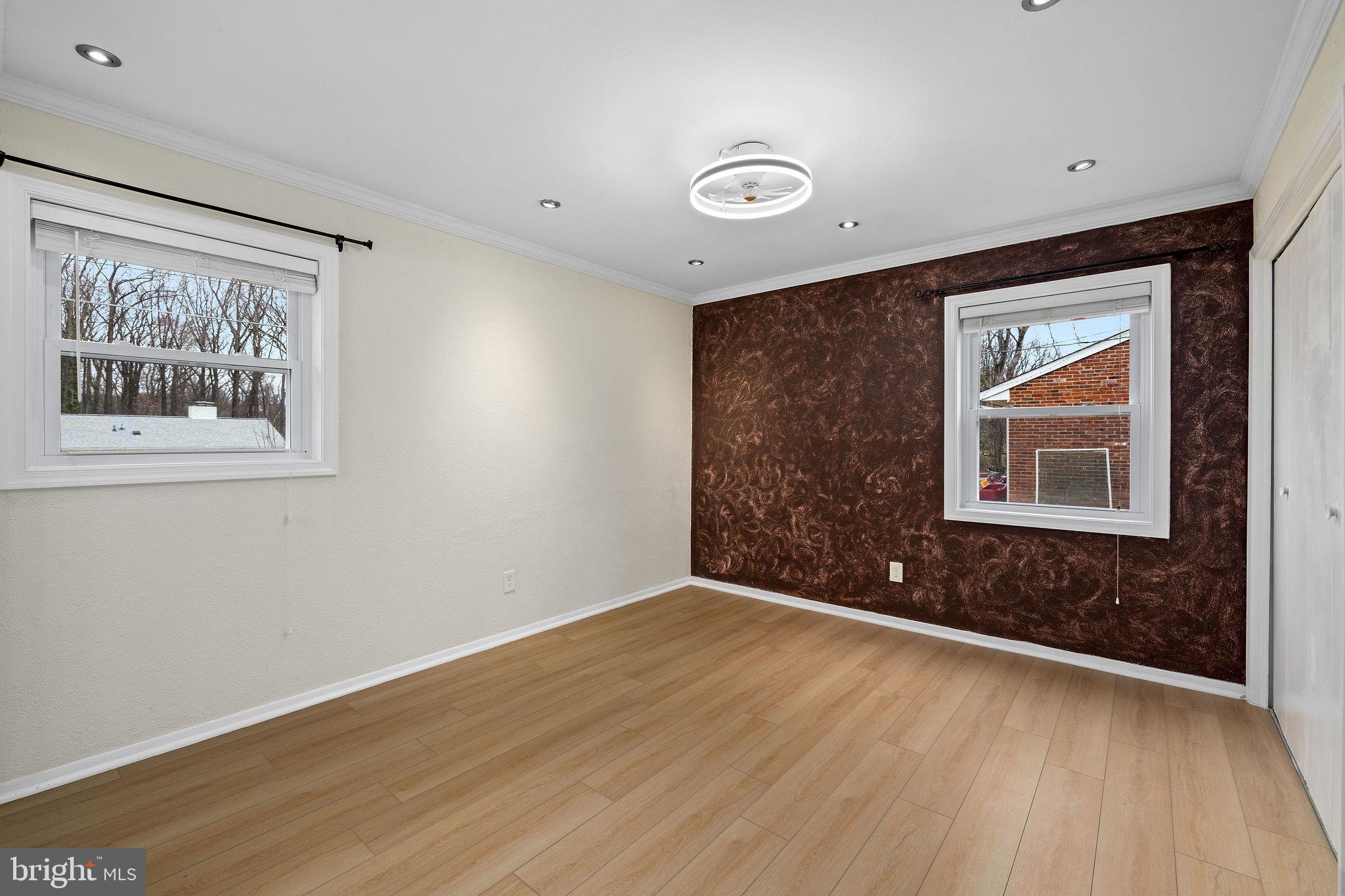 NORTH SPRINGFIELD - Residential Lease