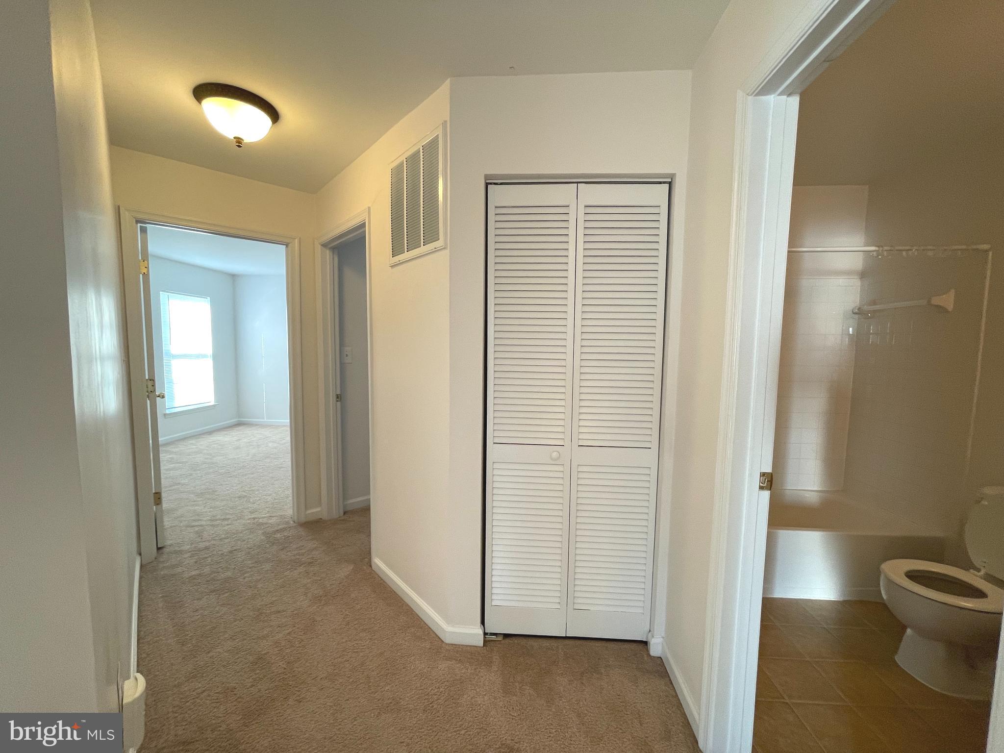 WATKINS PARK - Residential Lease