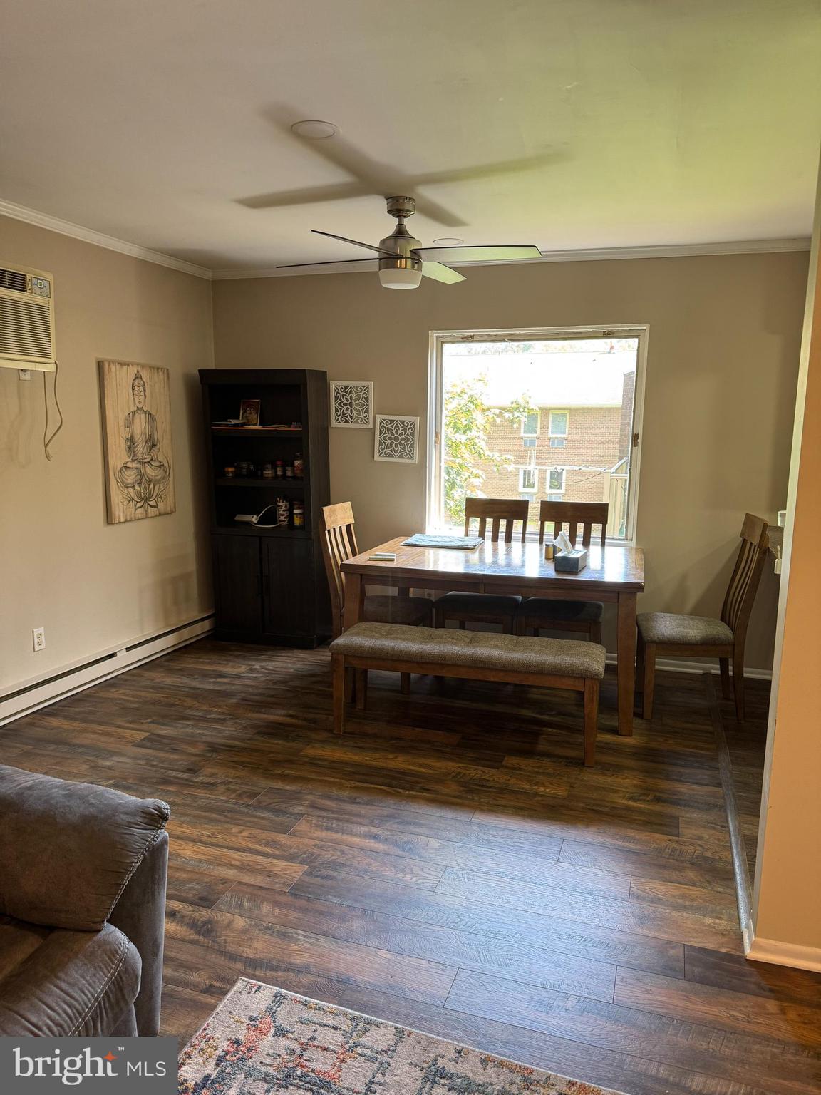 100 CAMPBELL CIRCLE D33